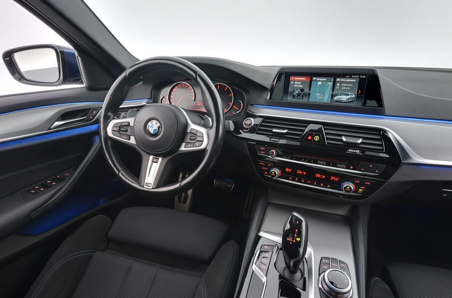 Car Image - 4LO6YIWdJpUPe1jzOrPihC