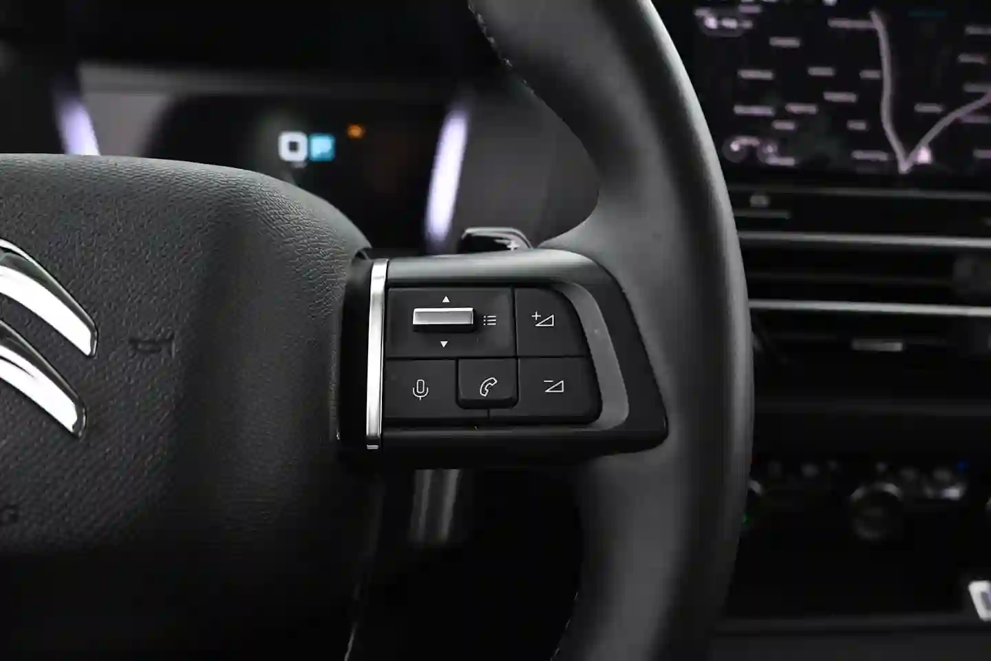 Car Image - 1tarEJNeGFkJuG7siqoVtU