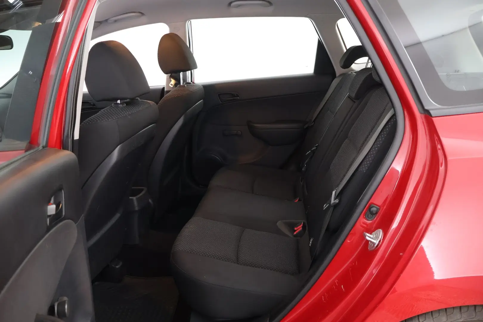 Car Image - 6LJywmnatgqZxUwxBk7L9s