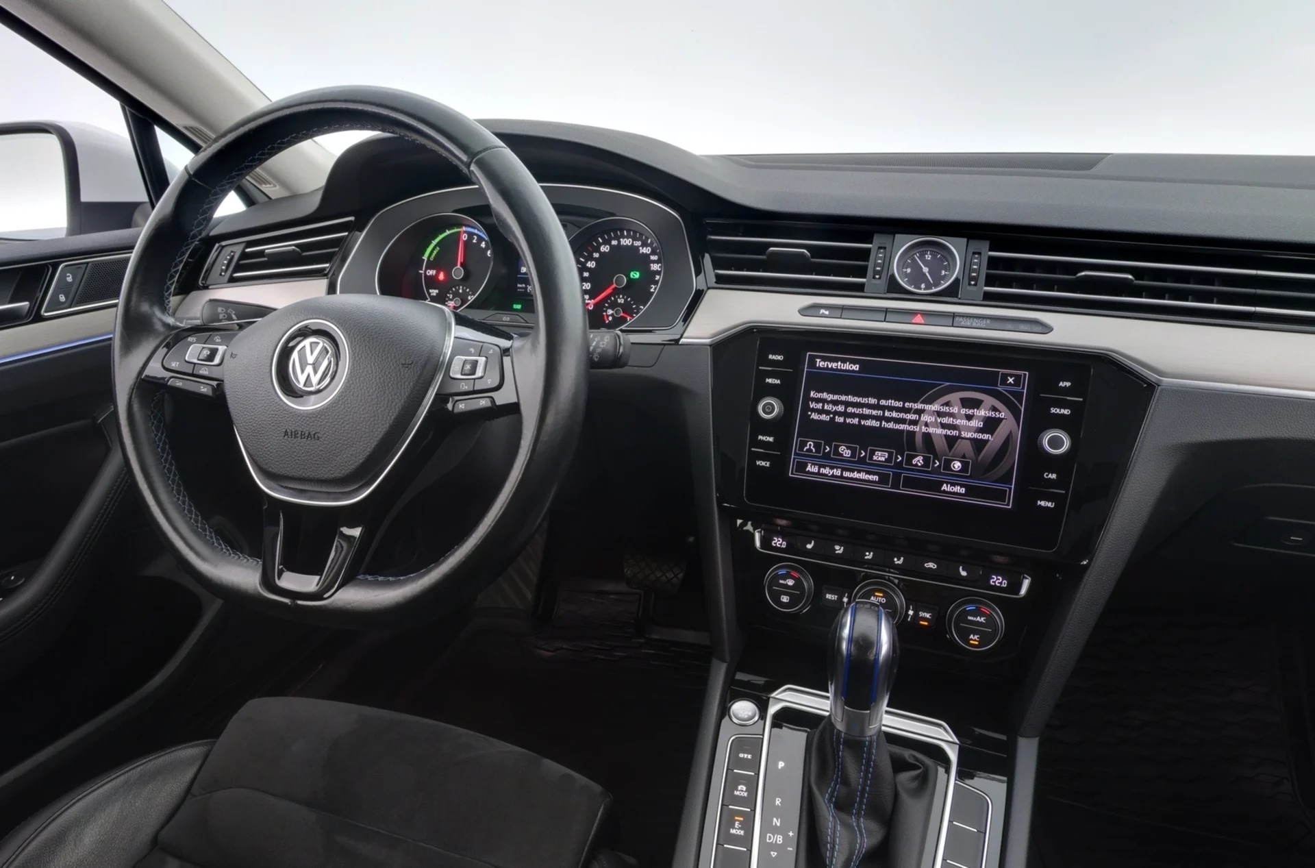 Car Image - yhpewGvviutgCvnj1lEMM