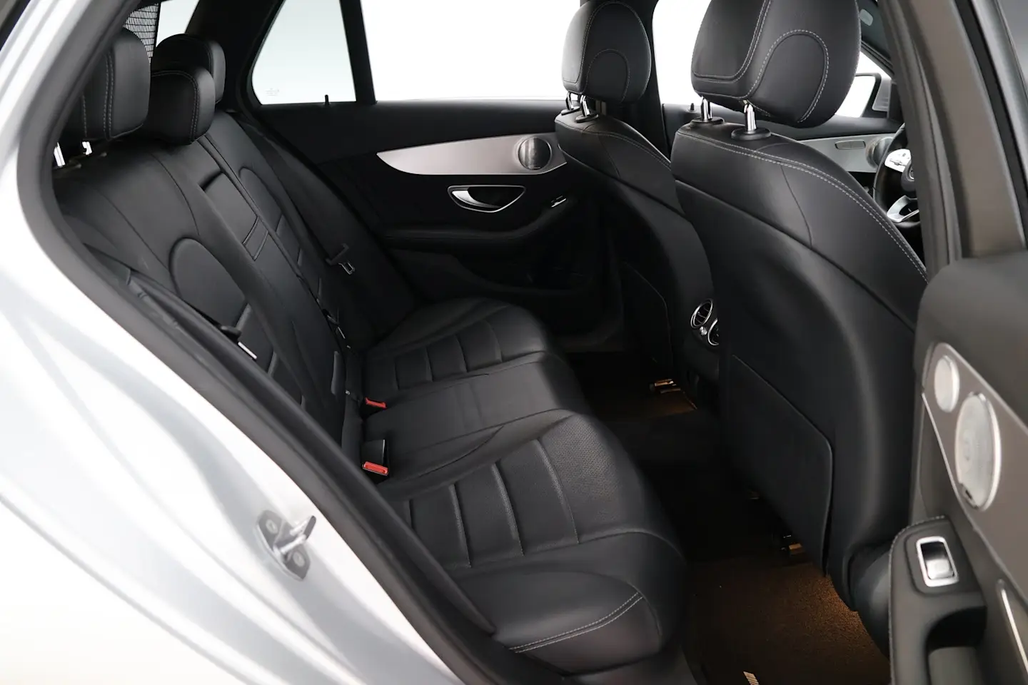 Car Image - 3O7T4uXrNH547L0pPZ9GOu