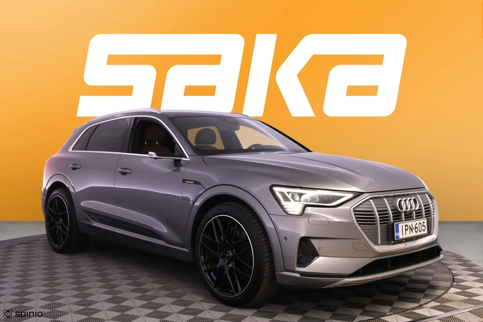 Car Image - 79pnkgPbSCuFjb7g3yoYBN