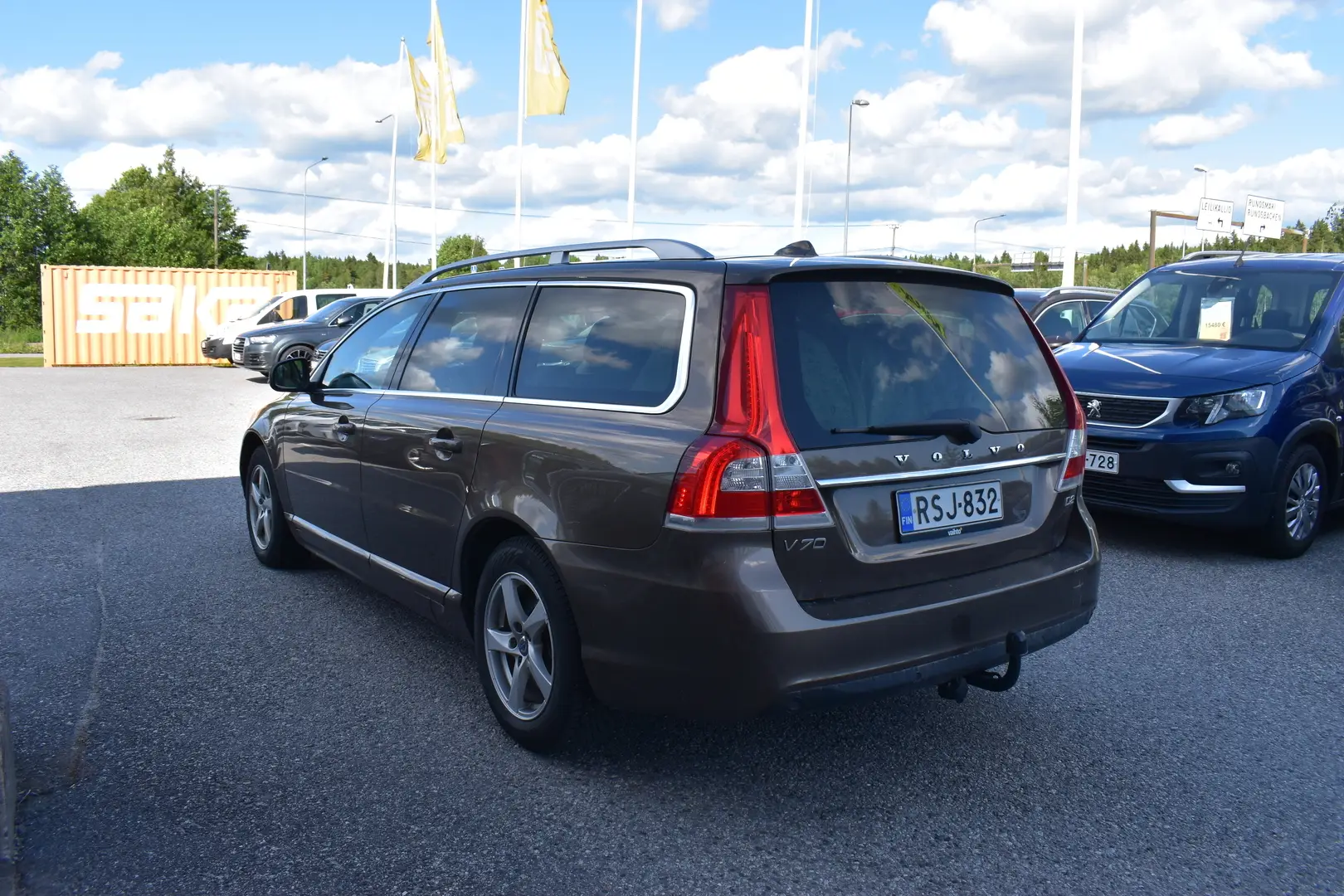 Car Image - 1OKxRQtFtiOLdXLsXKW8bl