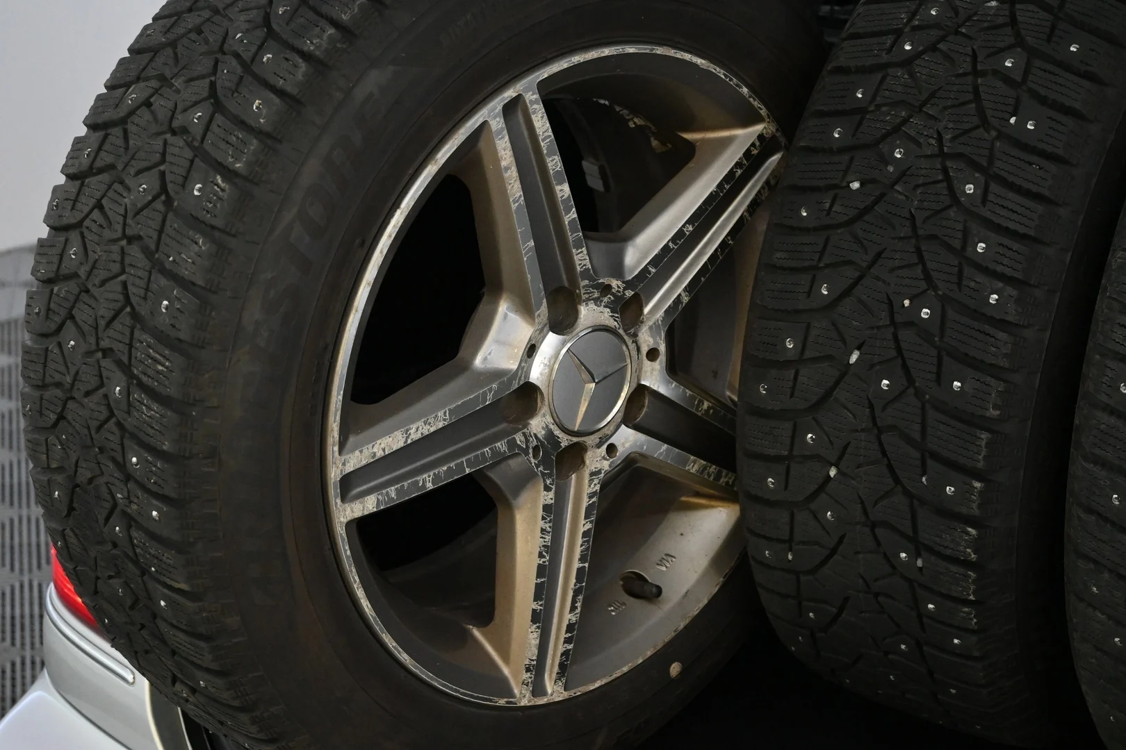Car Image - 3iYzHrbpcDQx4v6hDazcU6