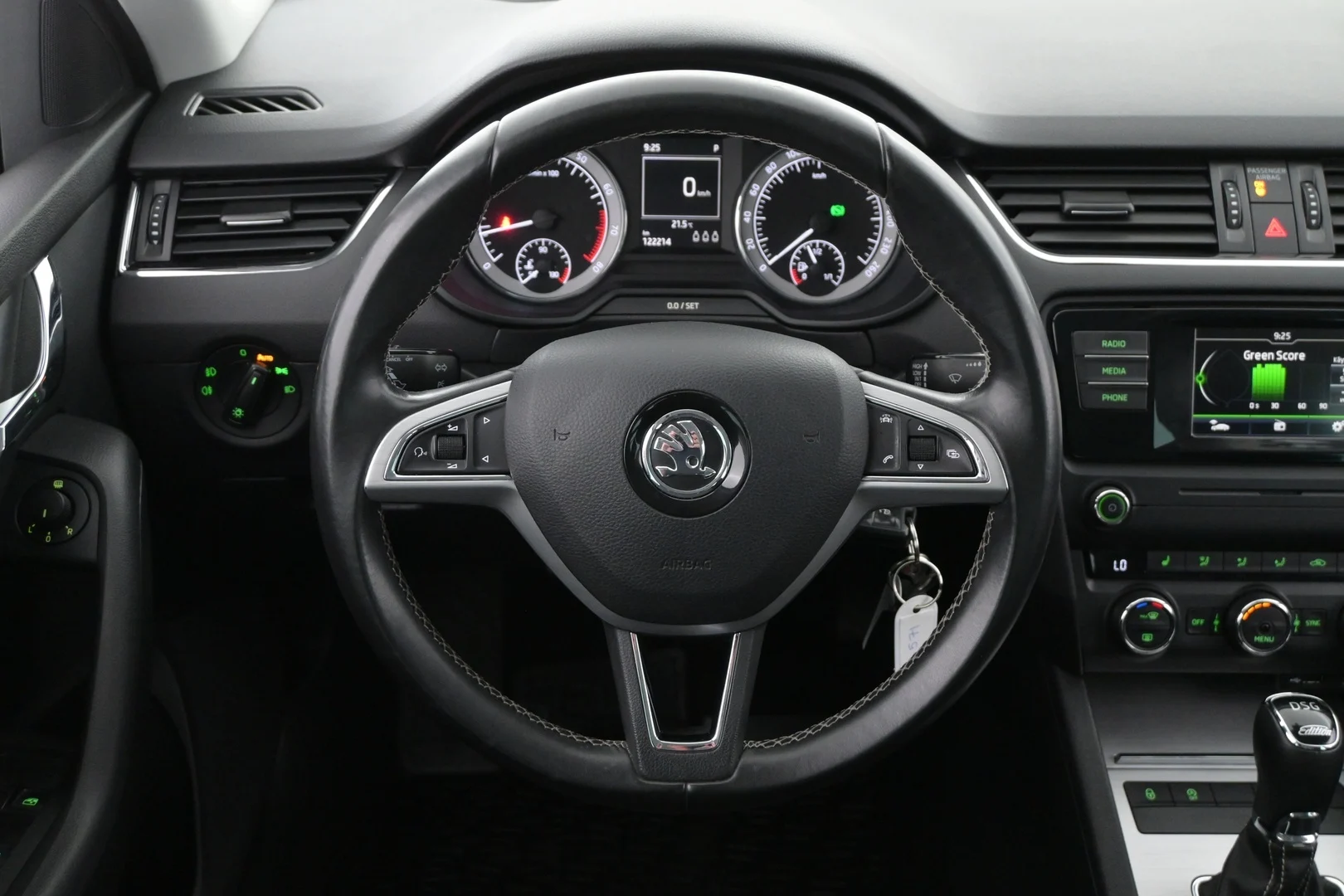 Car Image - 5zYbDNDDCzCe2qiX7MGo1Y