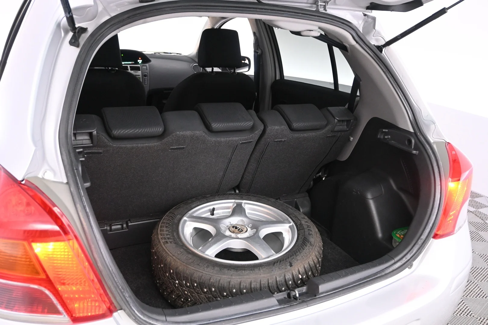 Car Image - 3qMX8T36IfMmncHSNQSI59
