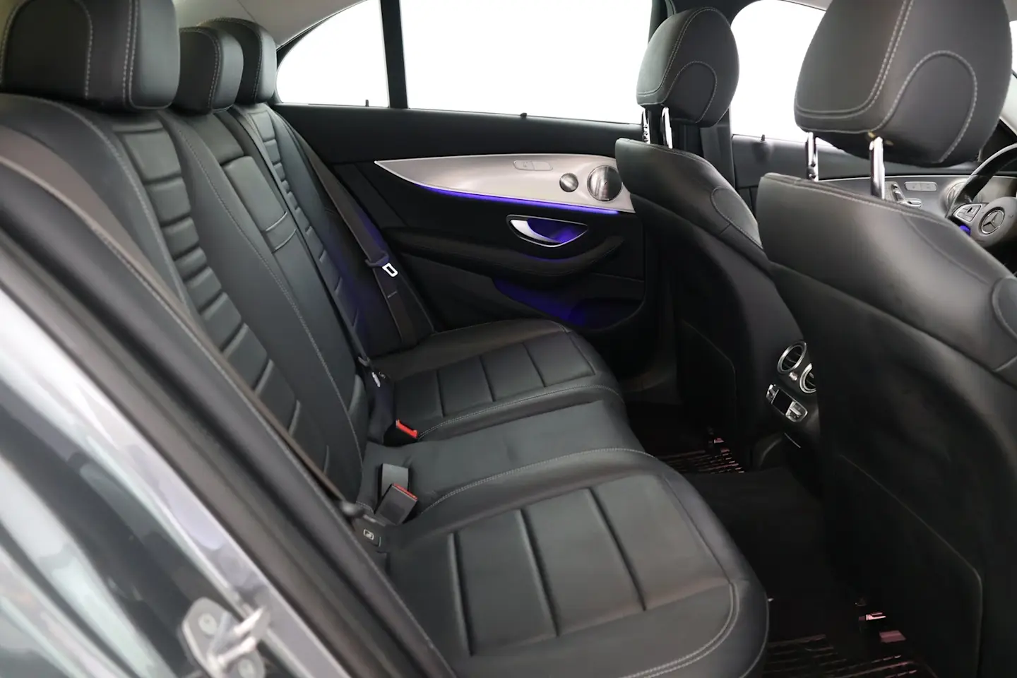 Car Image - 3At1xLI17HEMU9o2kACbUG