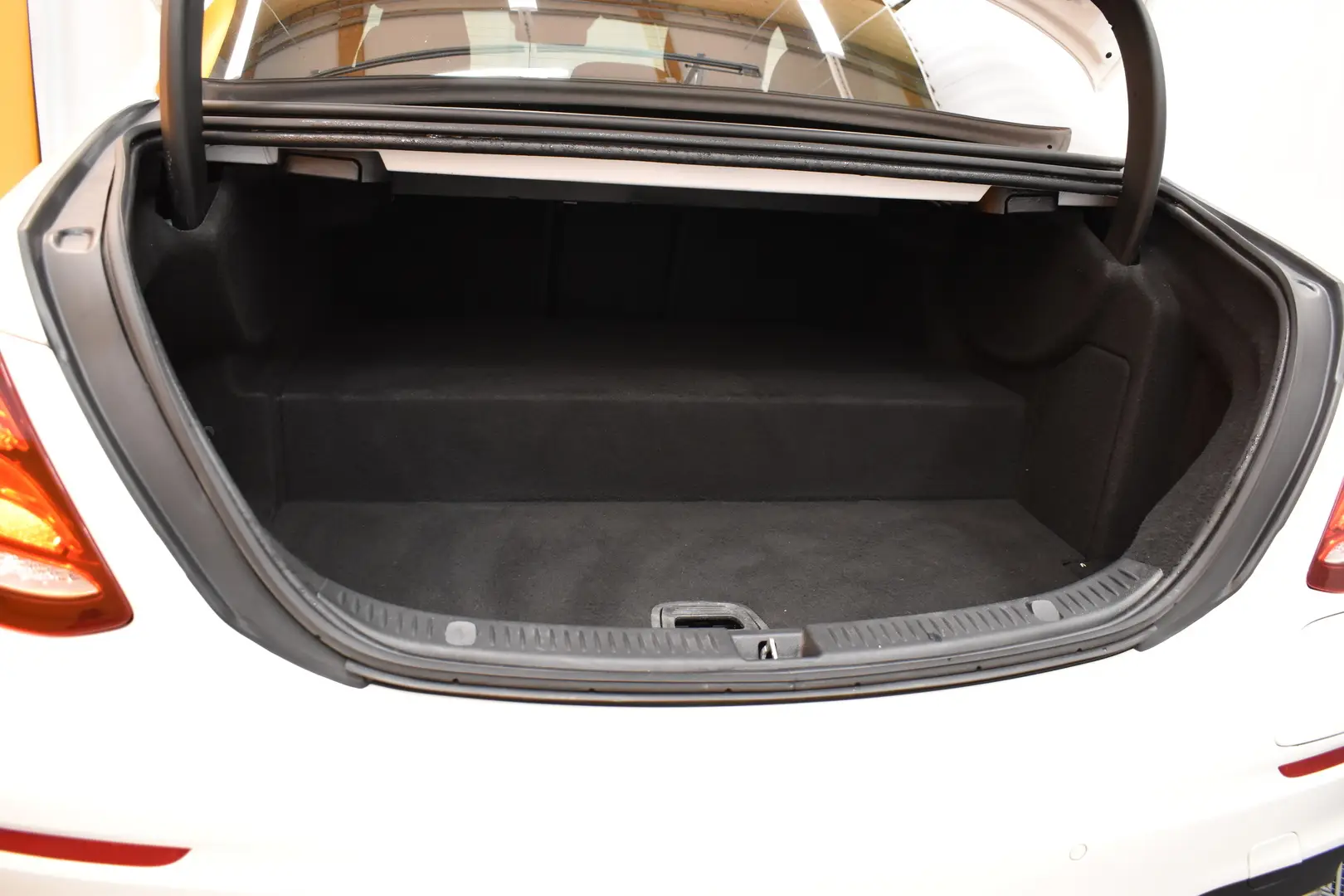 Car Image - 62xN1sEnam9Dis6sfIi0VA