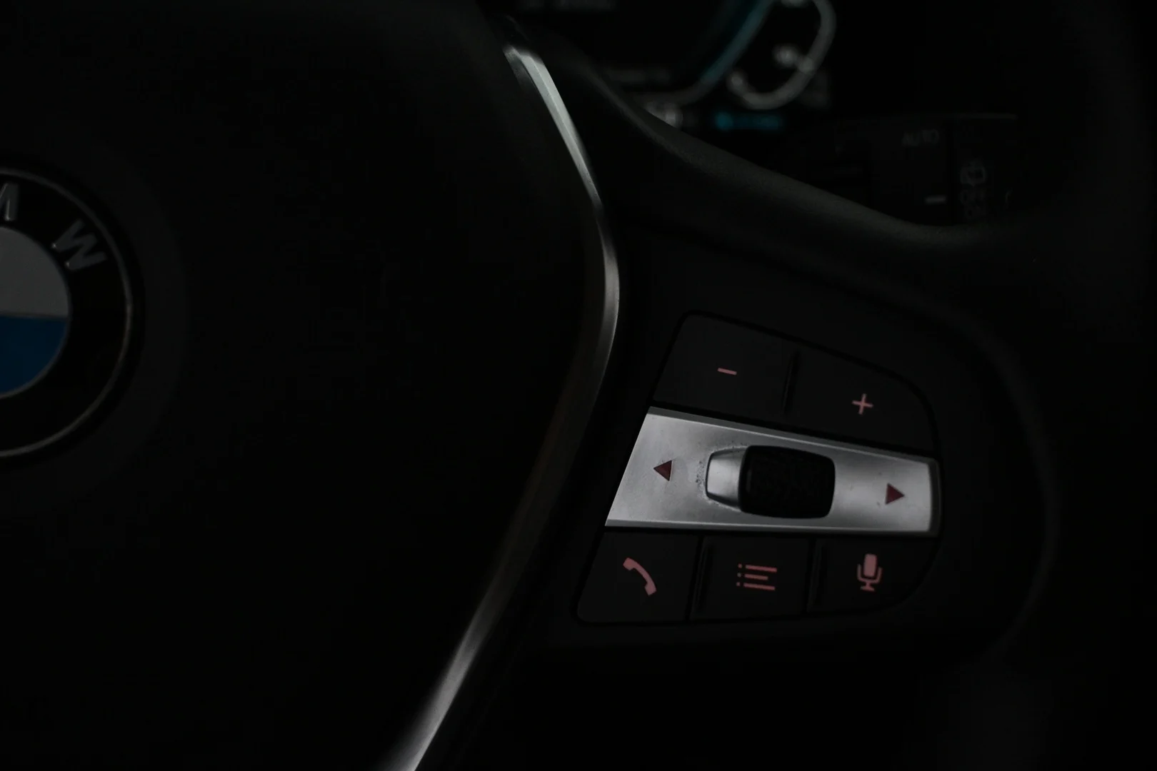 Car Image - 5lIqnjEwqGniyC9H95Pio9