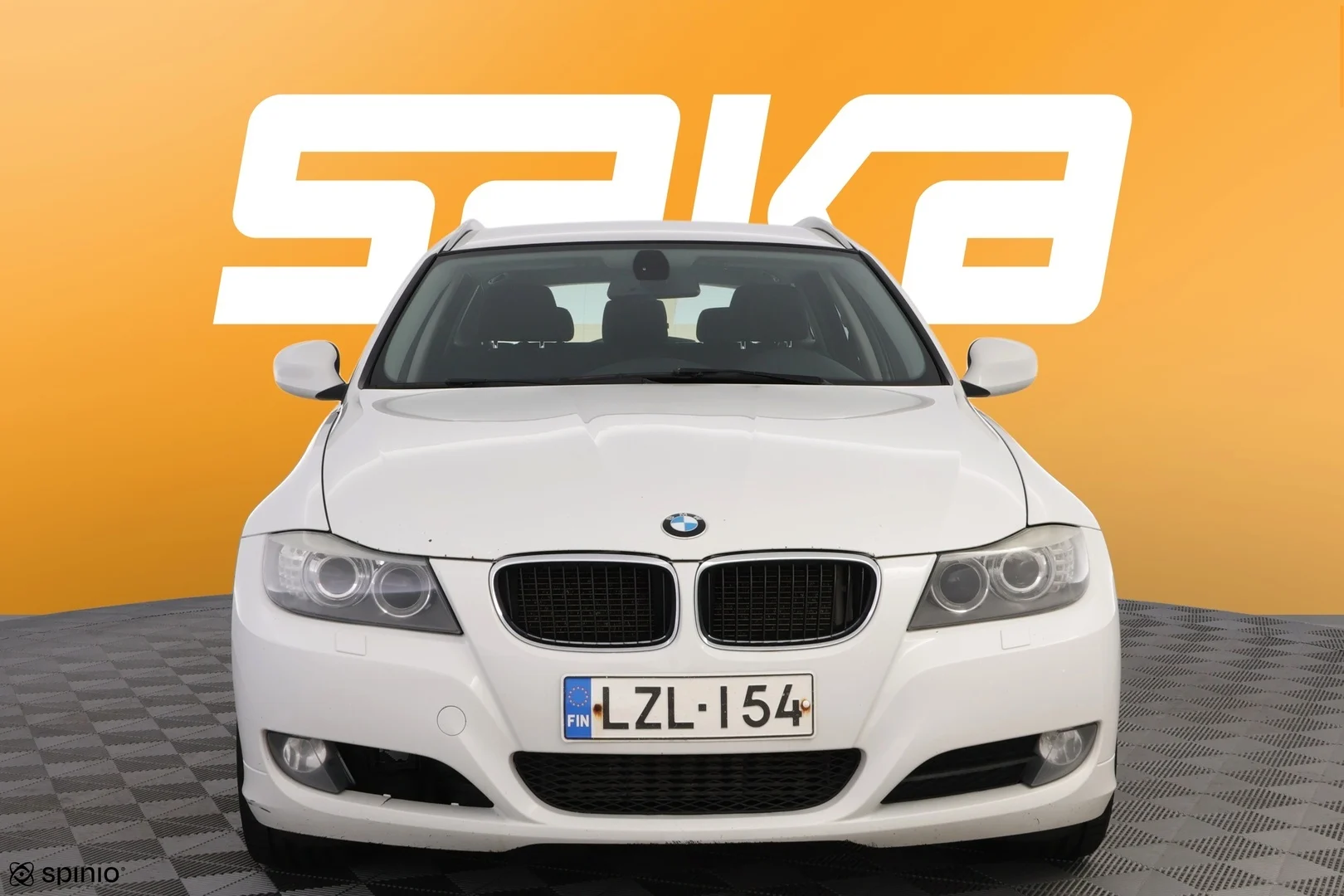 Car Image - wMKXk1NSInsy1zggXL9xr