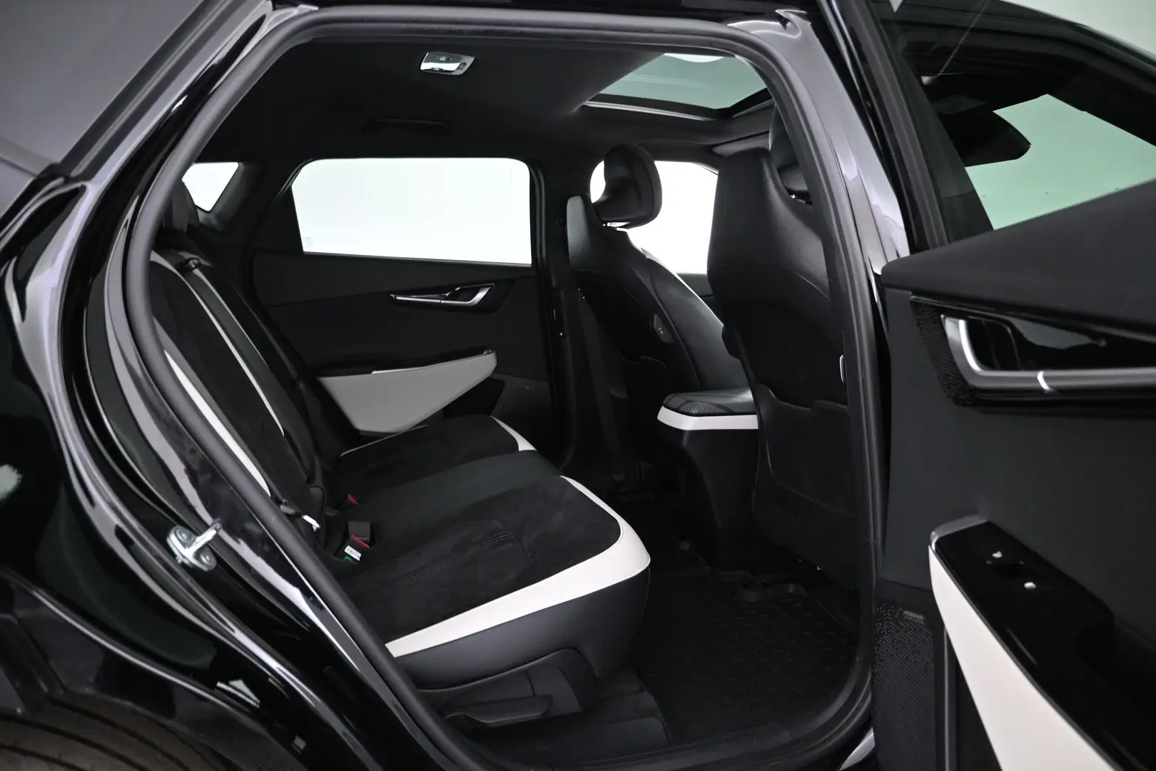 Car Image - 5BttlEpGKBIbXb5gms96RF