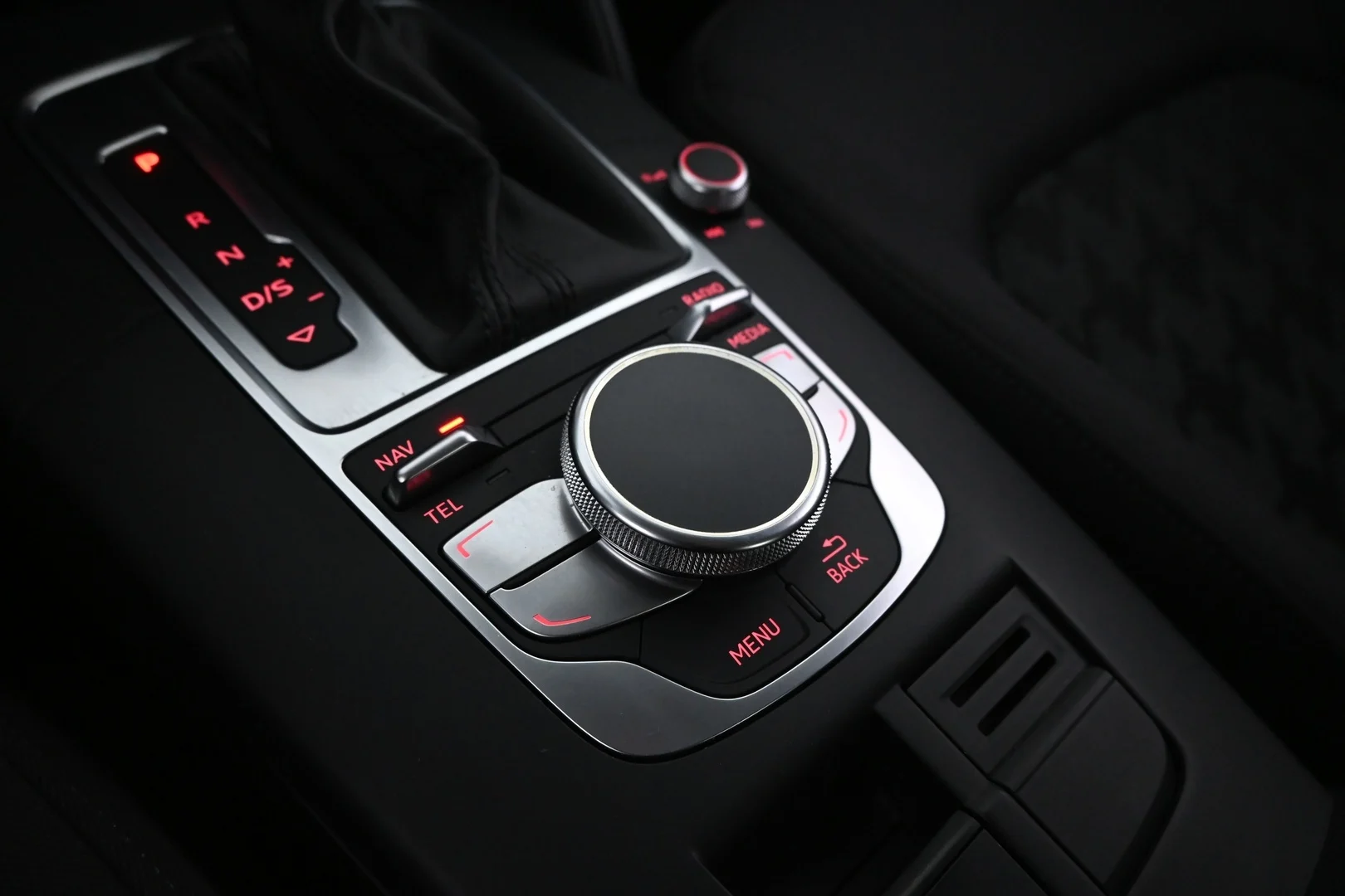 Car Image - 6AD40lnw8H6U9TVC0JtveU