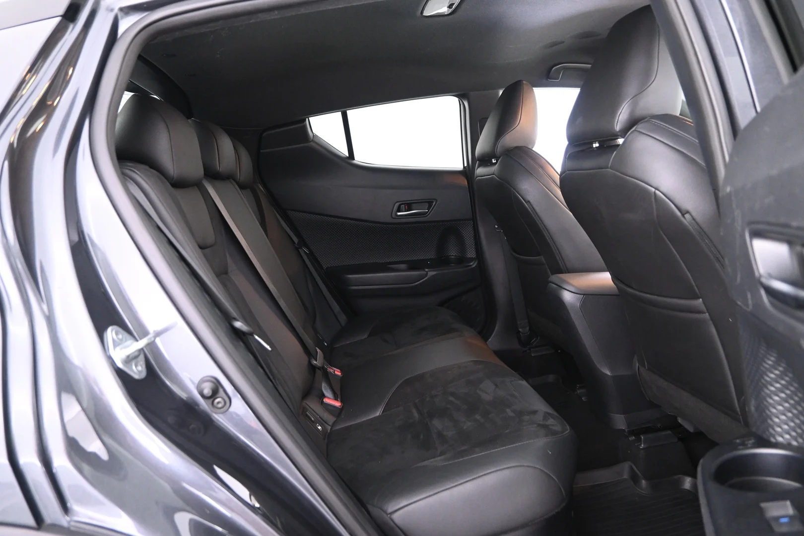 Car Image - 3R2KRQfo6F3b1D6CebzNPc