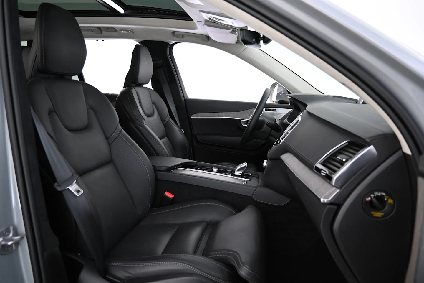 Car Image - 7h8SUBjdtpQz7vkv2F3MgF