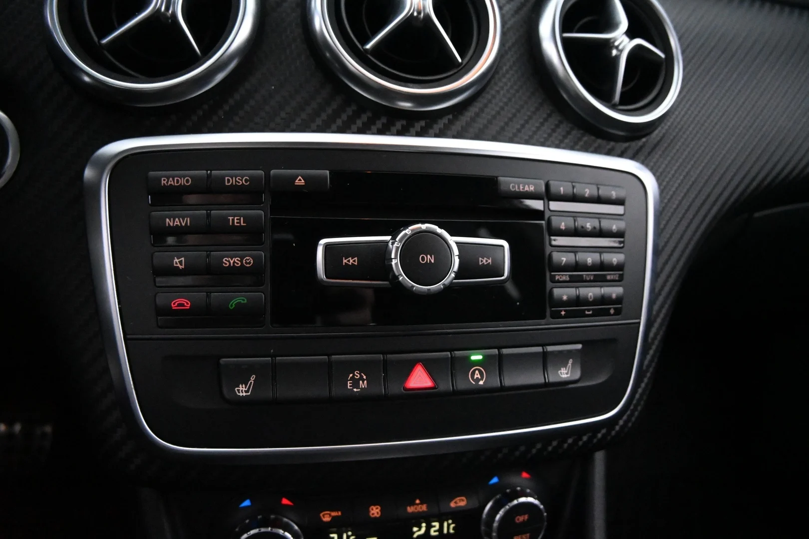 Car Image - 67bOpQbH9yjN8YIsHgBWdF