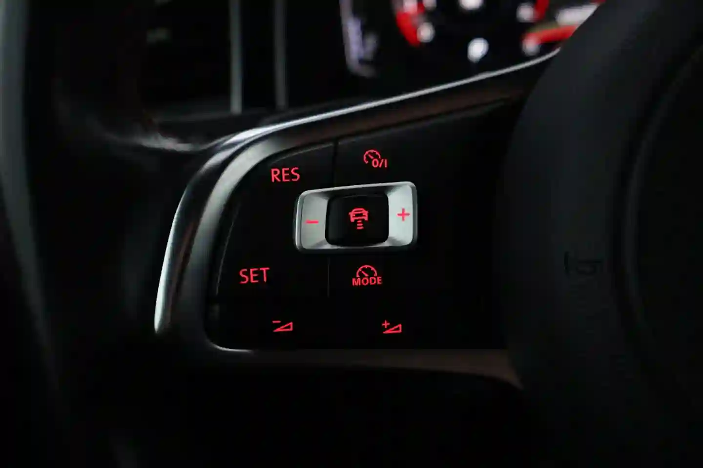 Car Image - 5cvRK98JB1SrRMiHFNzAtI
