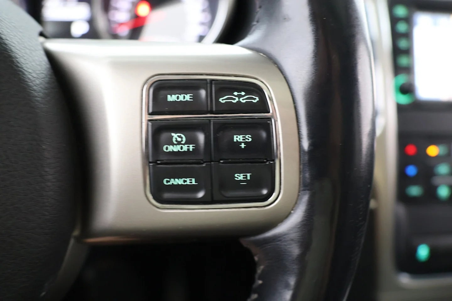 Car Image - 1MnMRlhWkbDMIVkj03IXFf