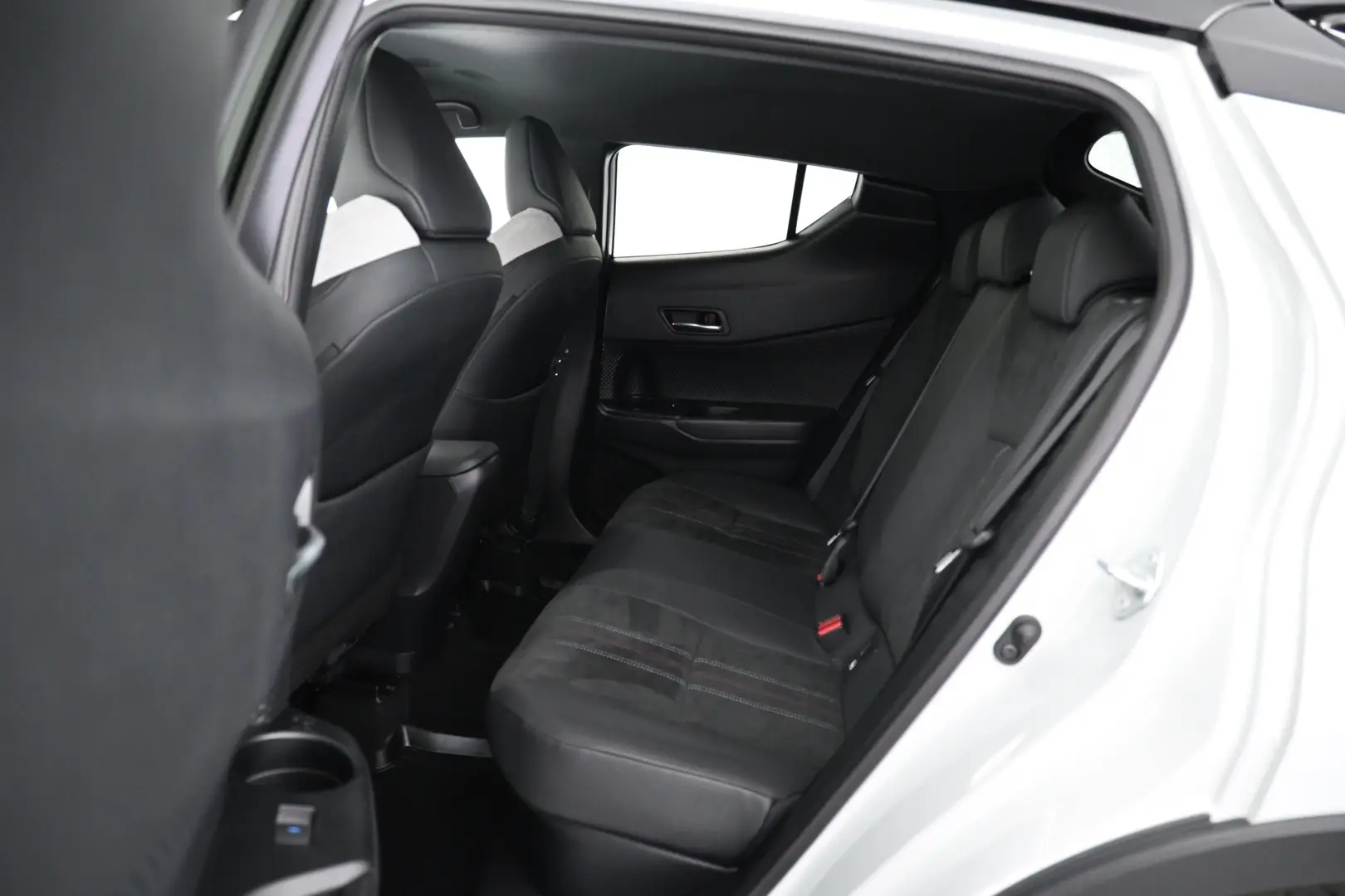 Car Image - 2TINGaqVqhuqQ1biLQ1j3R