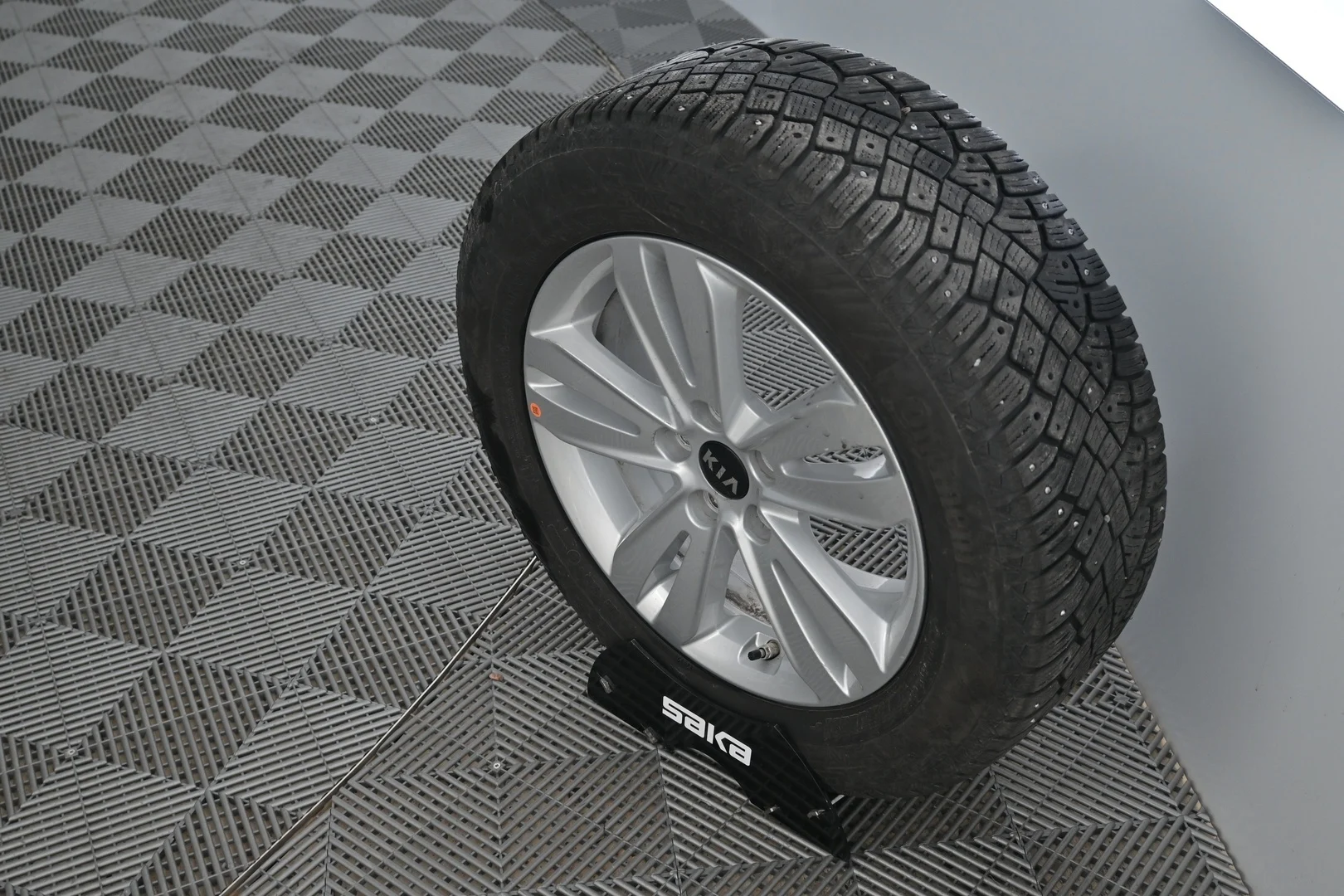 Car Image - 1LZdJTPX2oReWrXpjeiezG