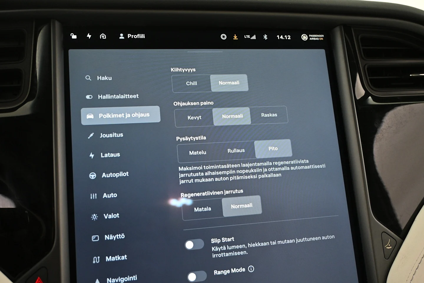 Car Image - 6wgkmkXncPQ3AyYF47vQZf