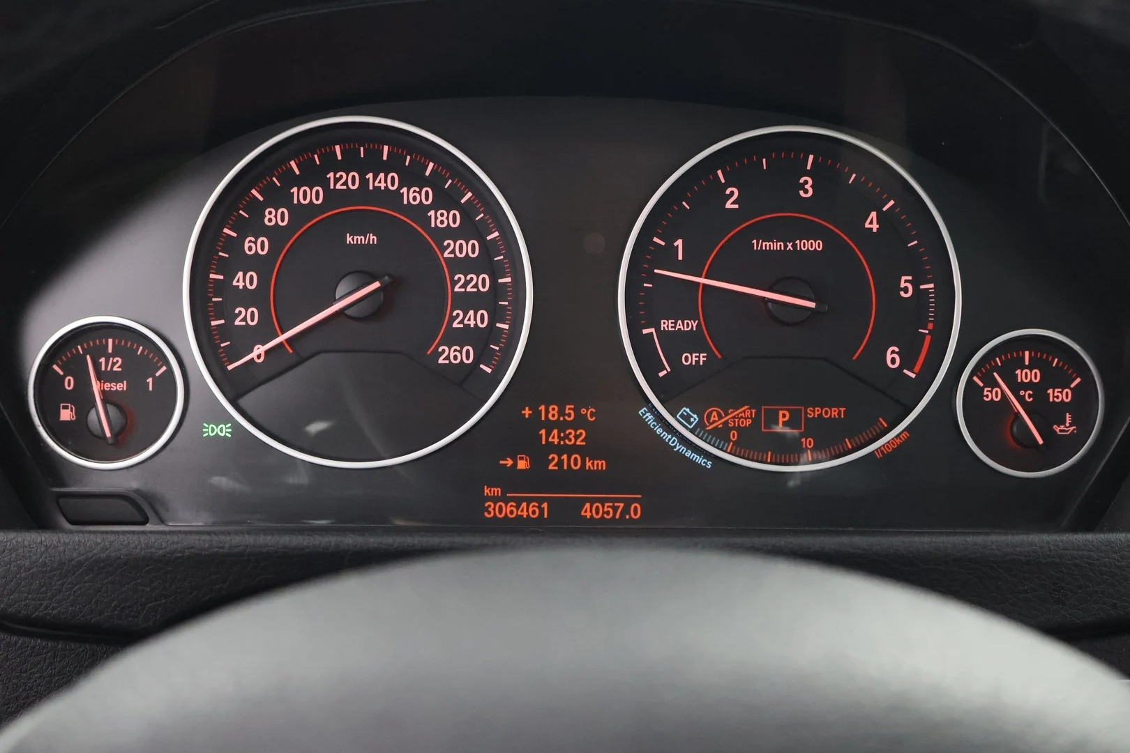 Car Image - 1HIKOyVJ6Pa25Wy346zCLV