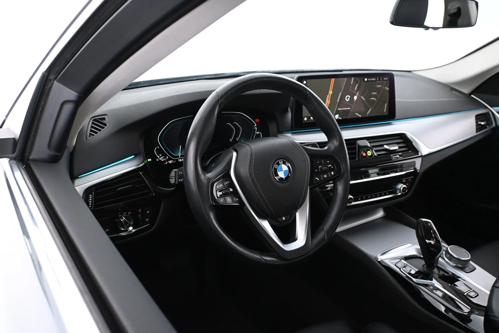 Car Image - 3YoNtDr6zqFoGACbyY2AQS