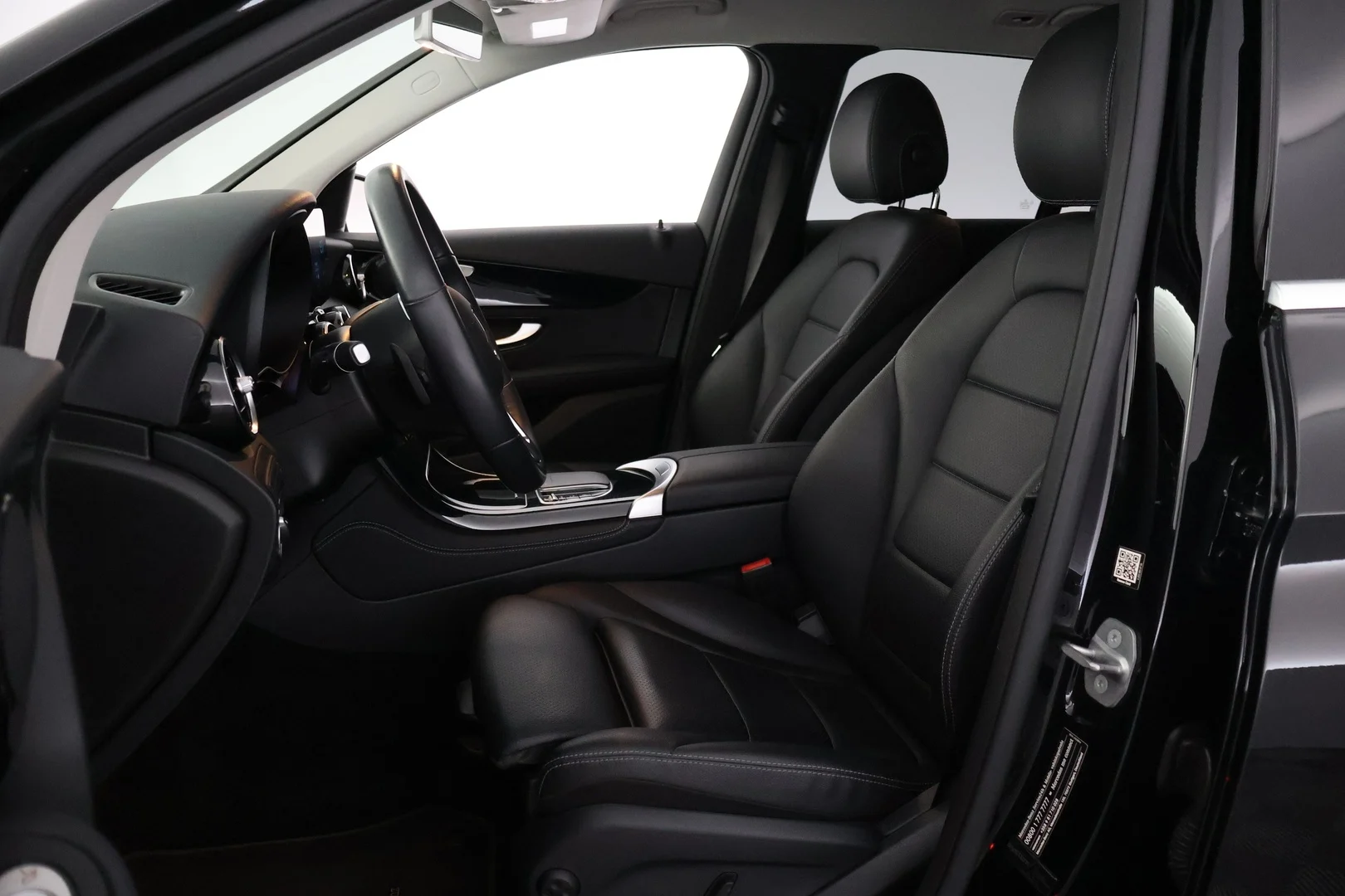 Car Image - 1dPnf6hJV8yAtnU4slfRyA