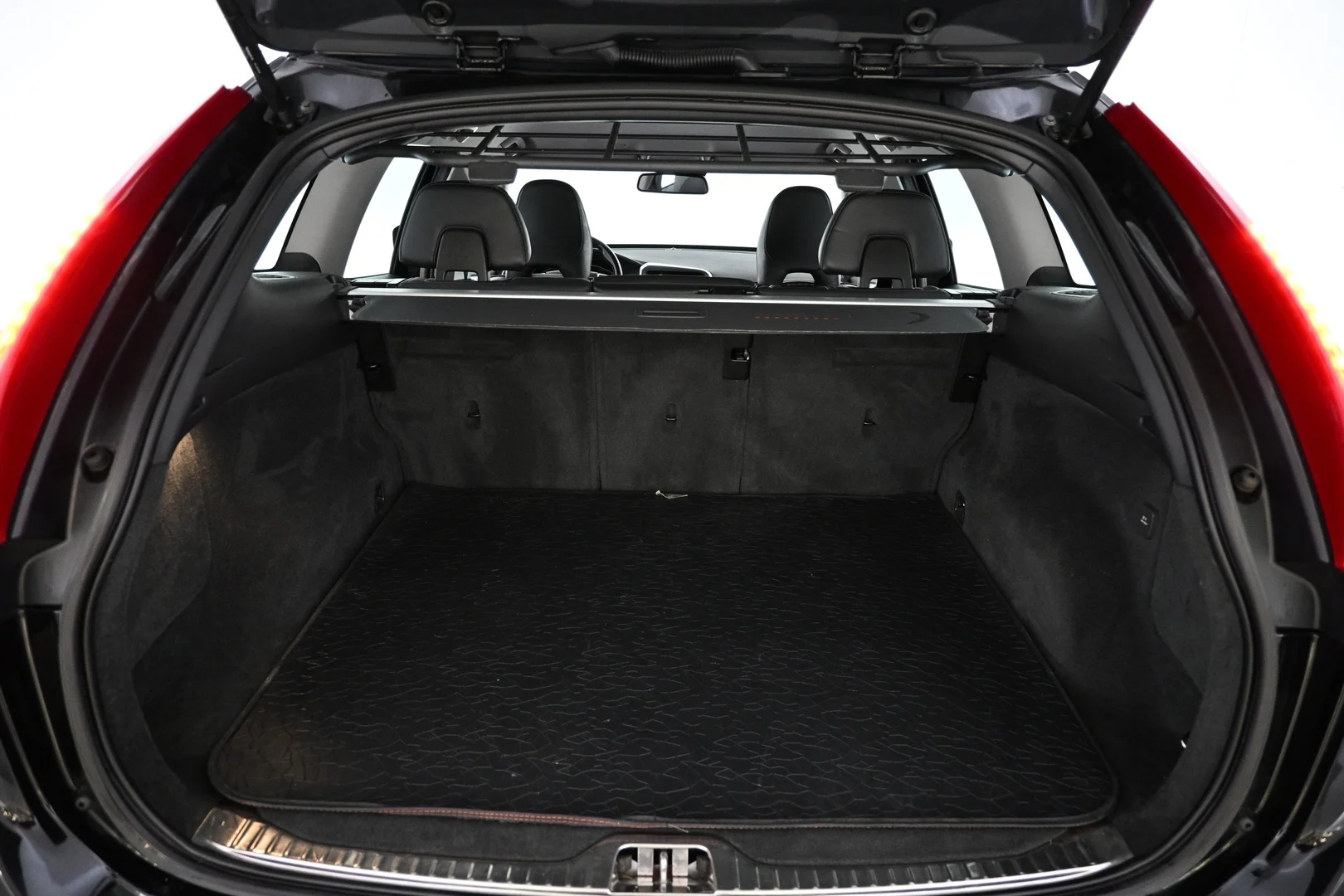 Car Image - 2XWvQOqNnKCePvF8aQyGhj