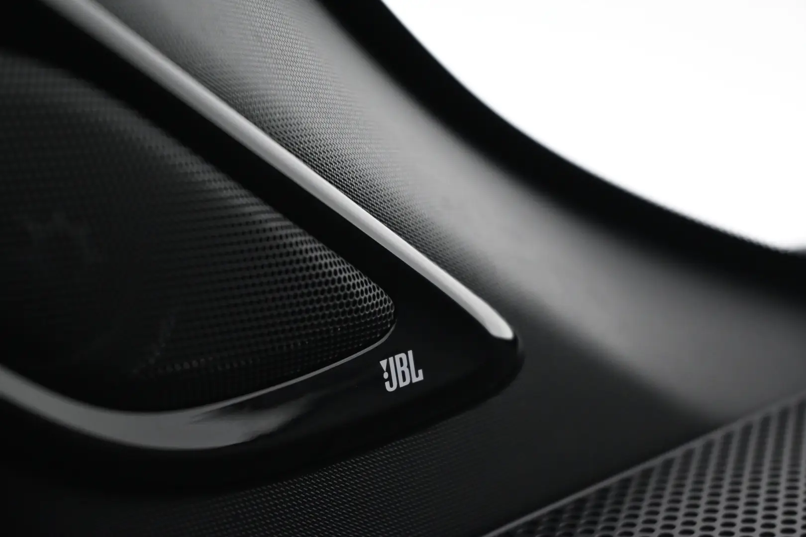 Car Image - 2TINGaqVqhuqQ1biLQ1j3R