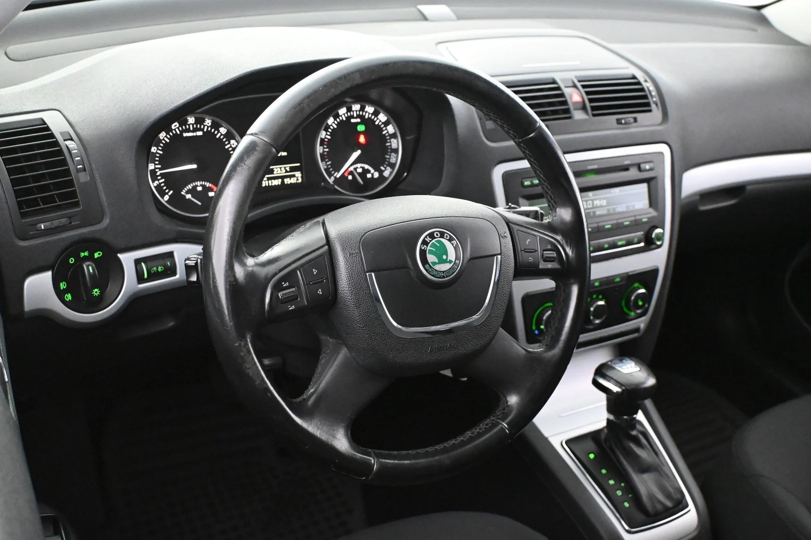 Car Image - 6QUi55w6Q0UzJ0hfhstO4b