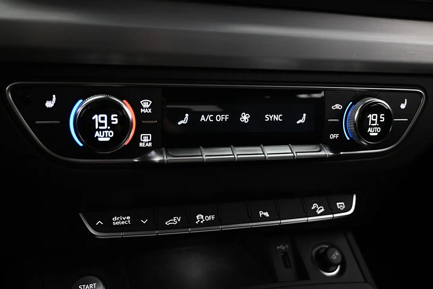 Car Image - 27QmQ9zfGBD6VHxK5mPBhl
