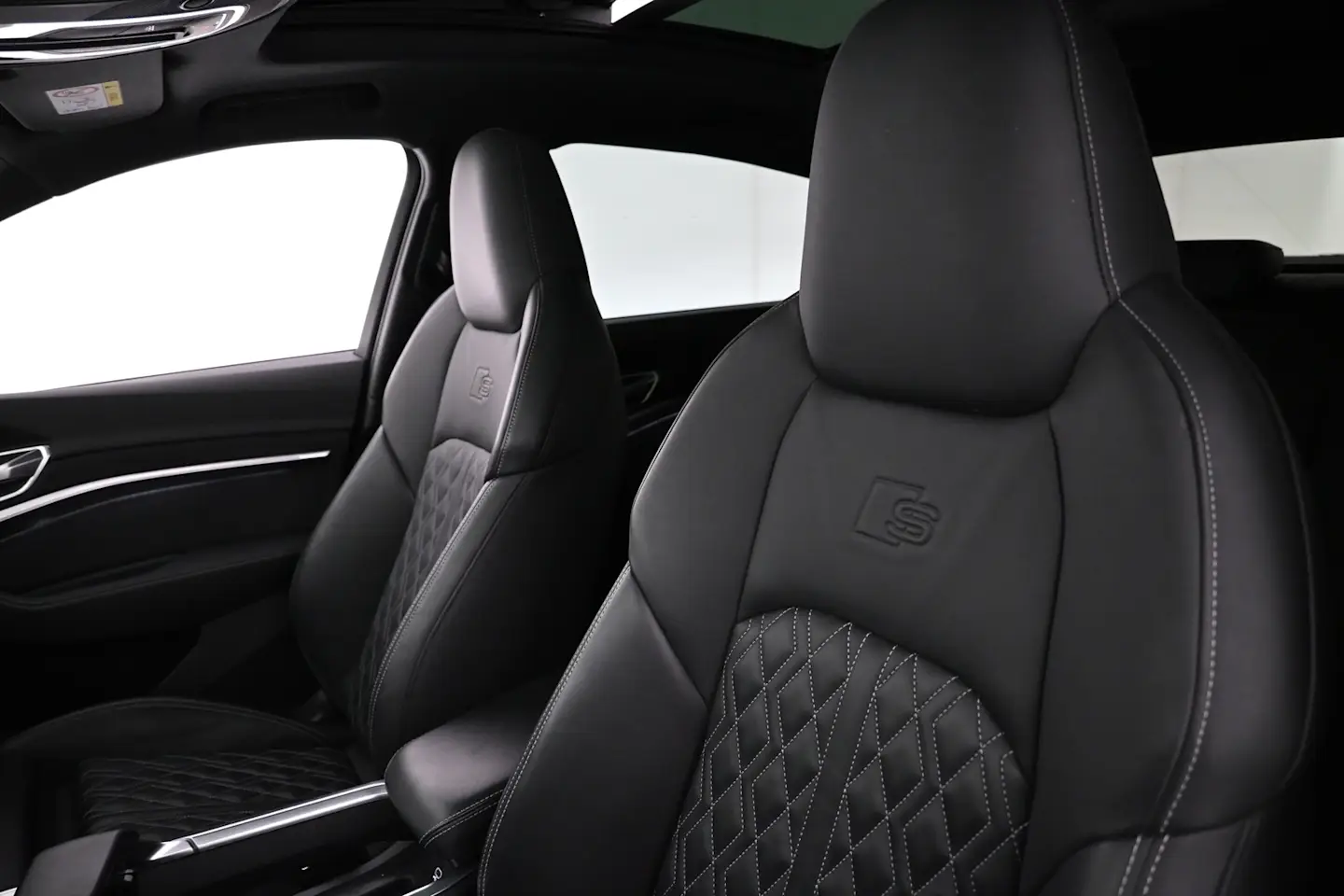 Car Image - 3tzC8X8ytyBBuk49yPc5SG