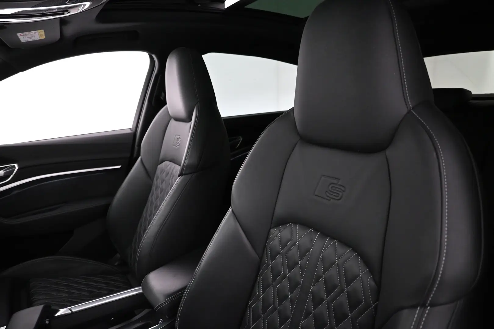 Car Image - 3tzC8X8ytyBBuk49yPc5SG