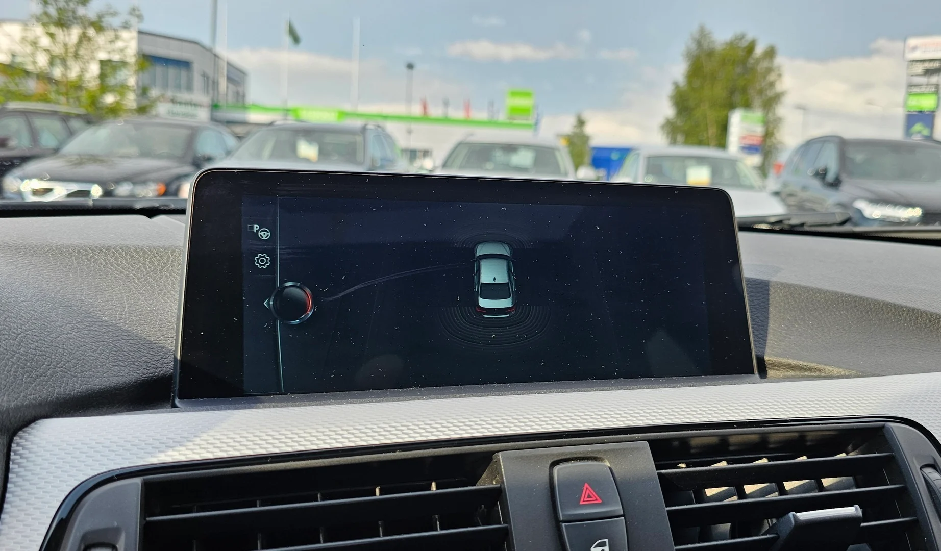 Car Image - 2JbHthMQphIXd1srjTPyvt
