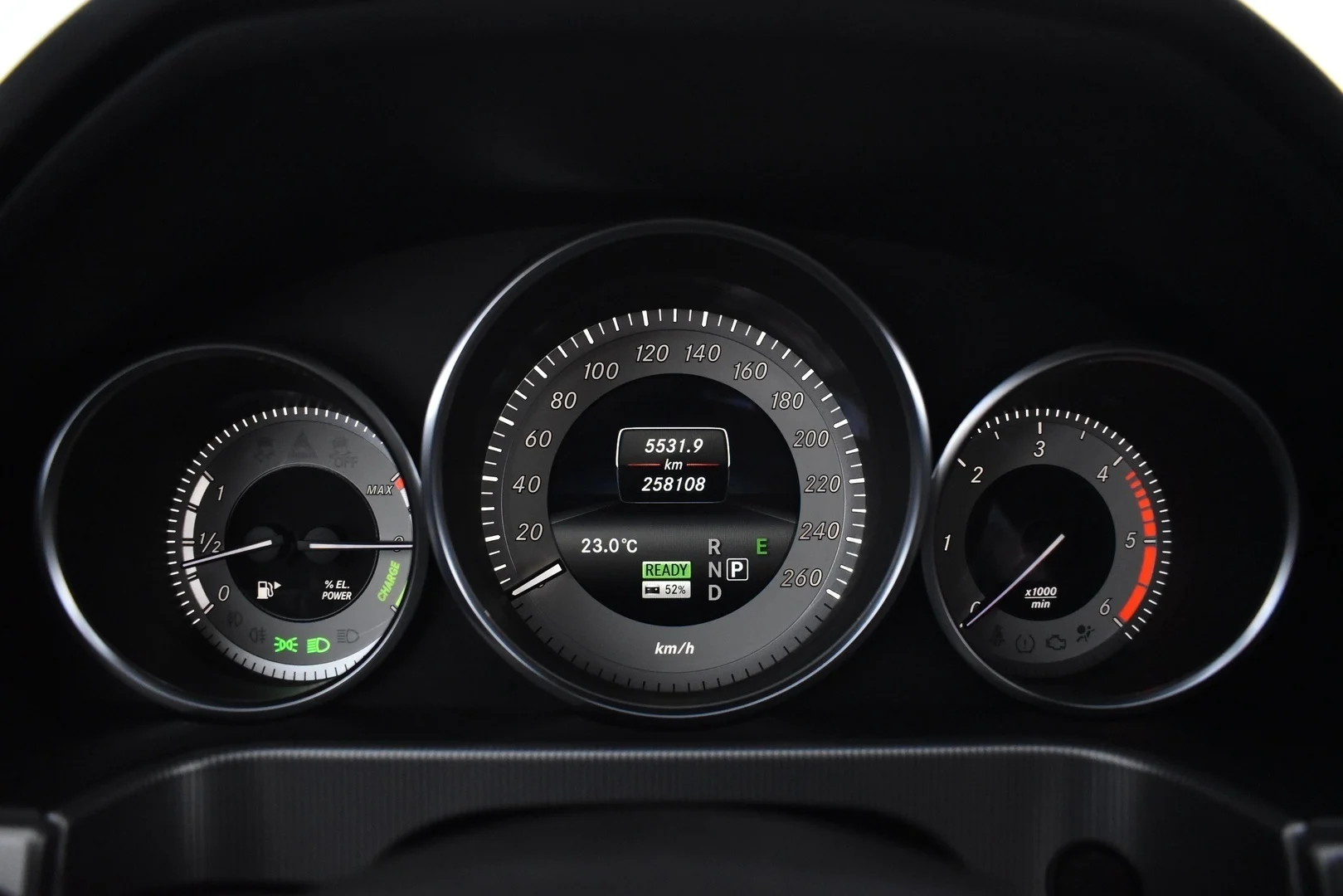 Car Image - 5fbarSRCZxSCQmDYDBRIPf