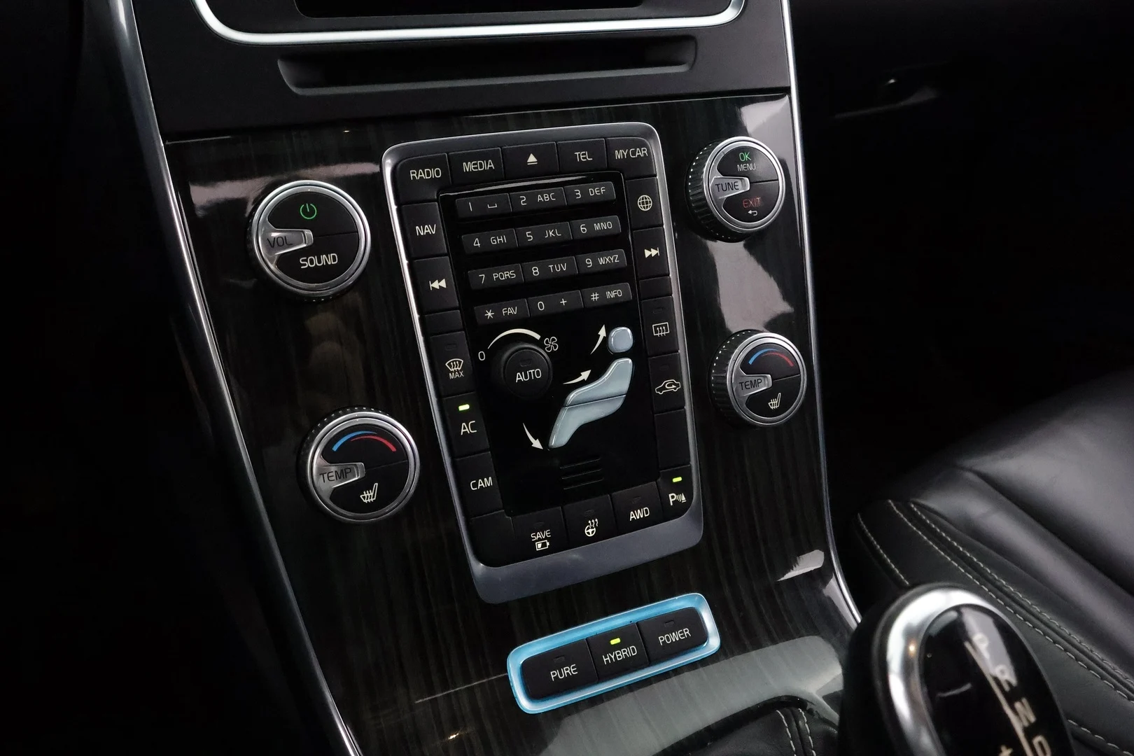 Car Image - 4I2456XxhMHPgcx5eQCjwM