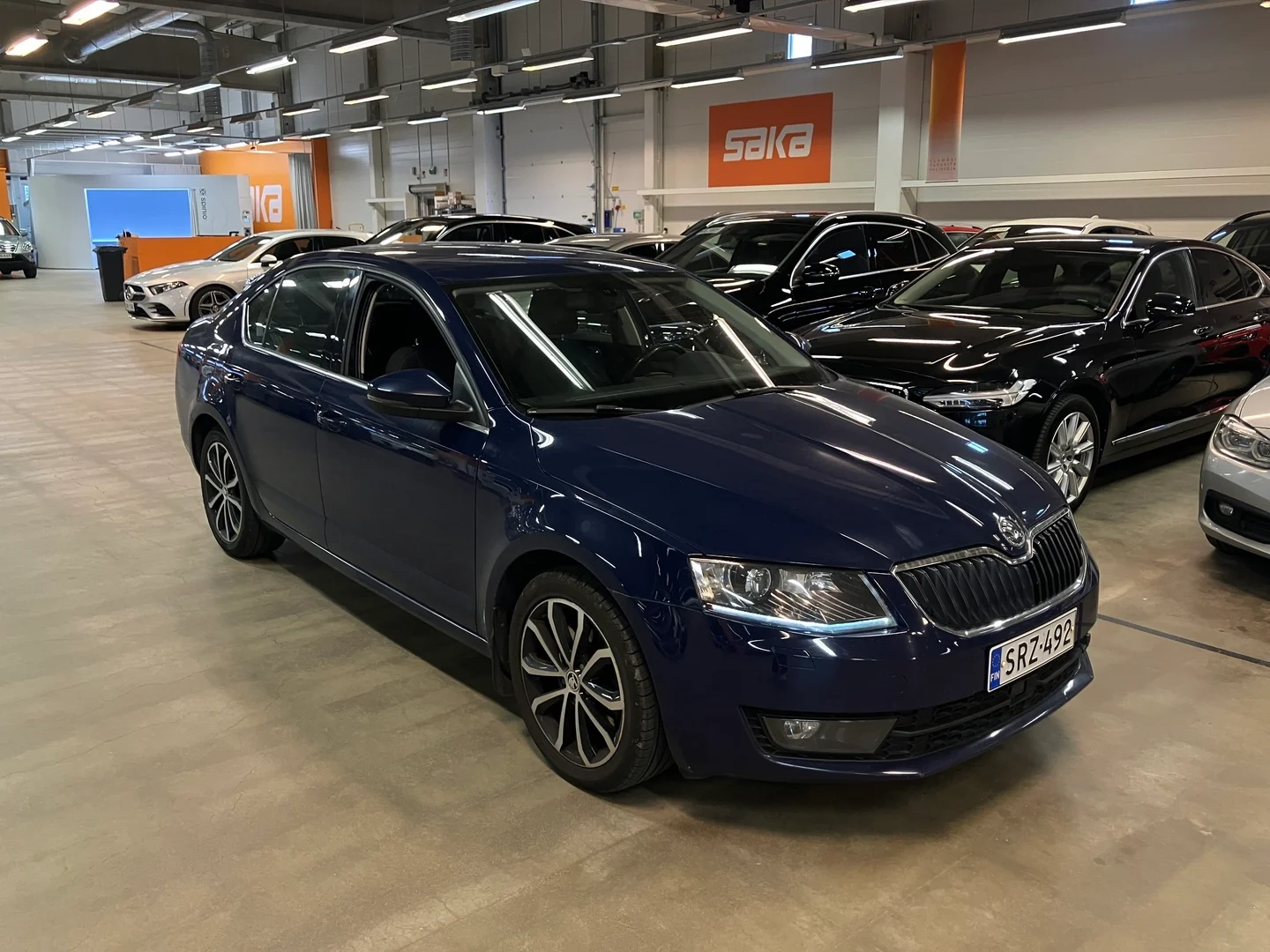 Car Image - 6UzHSvDMTun80Tiy4eToDN