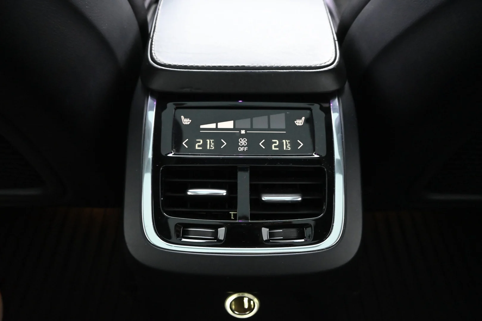 Car Image - N11eYglKLGG481O3l8T0R