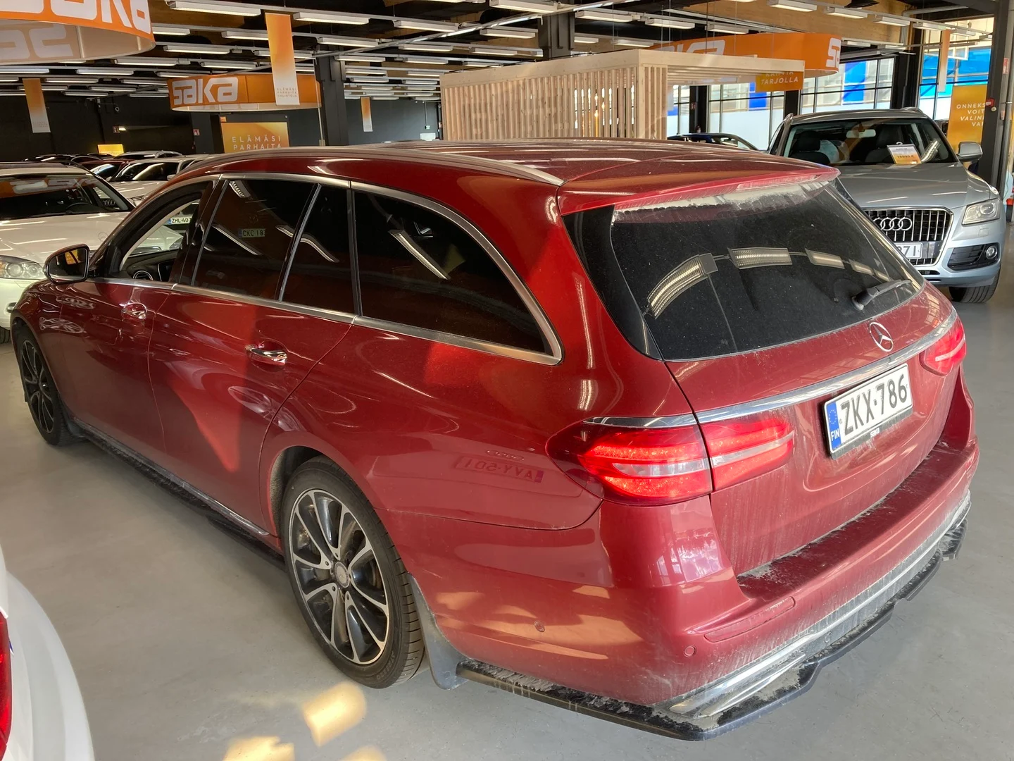 Car Image - 4nPPd5gJty1Wl3B3YrfEIs