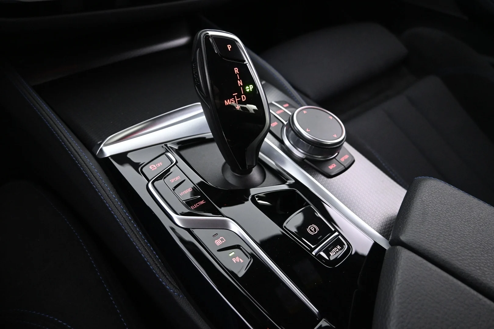 Car Image - 6b63mbPvKGqYAXgMSEgCKw