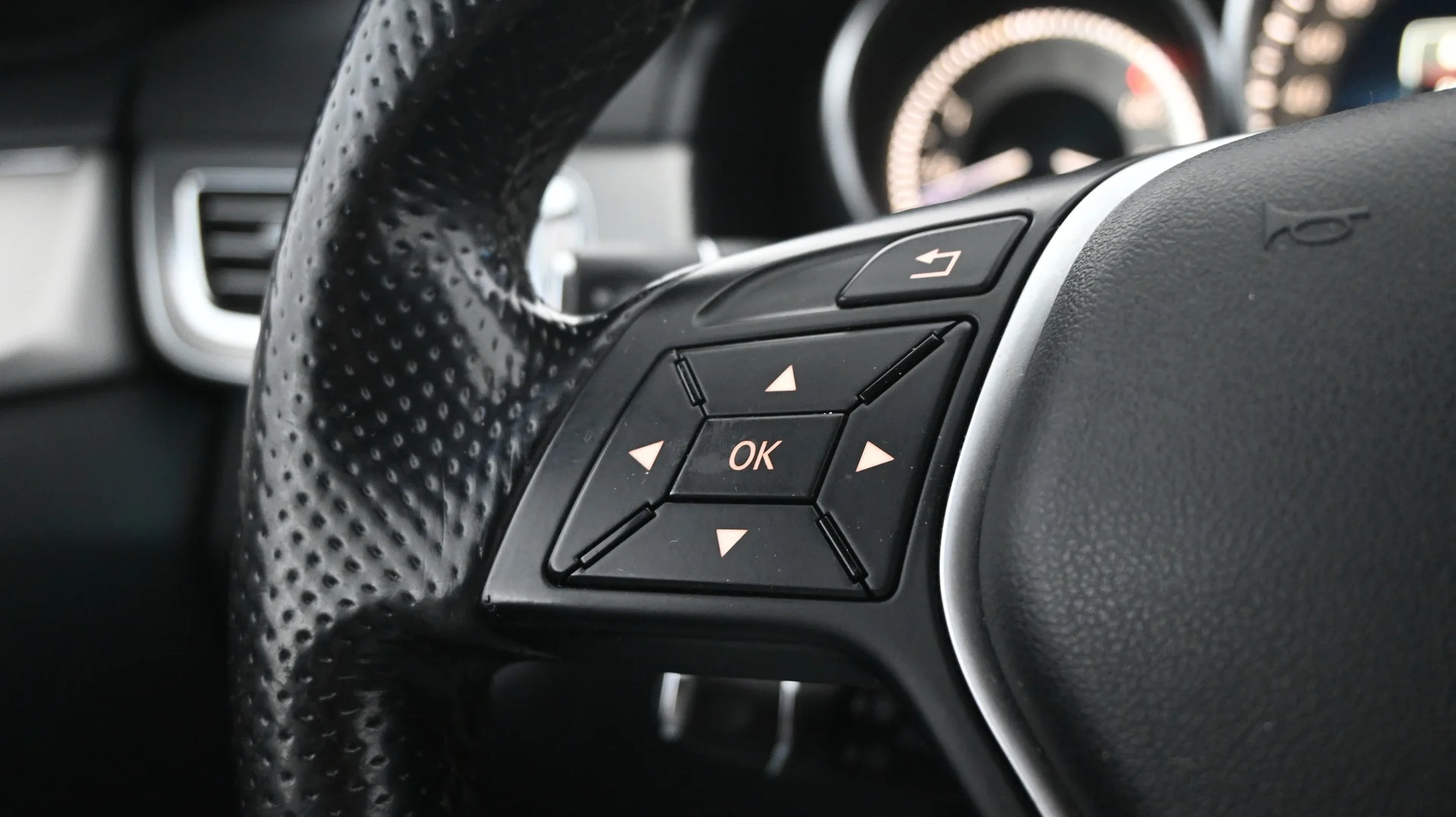 Car Image - 29fCupSX4wfSxmbWAUh57t