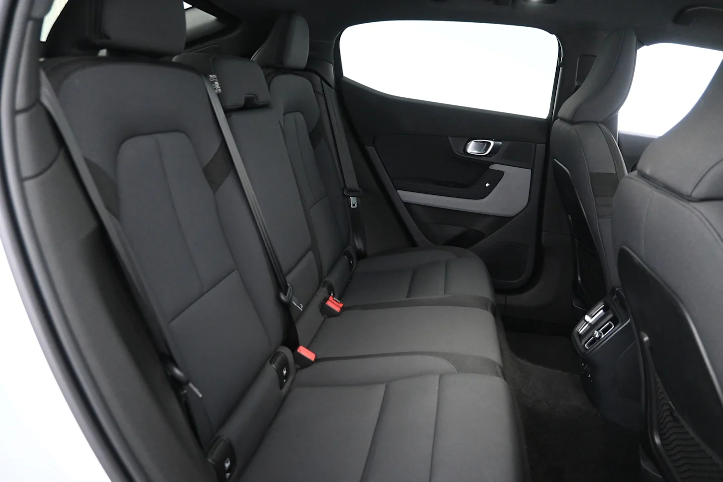 Car Image - 1LzhR75lq3iowIiMkKJmlZ