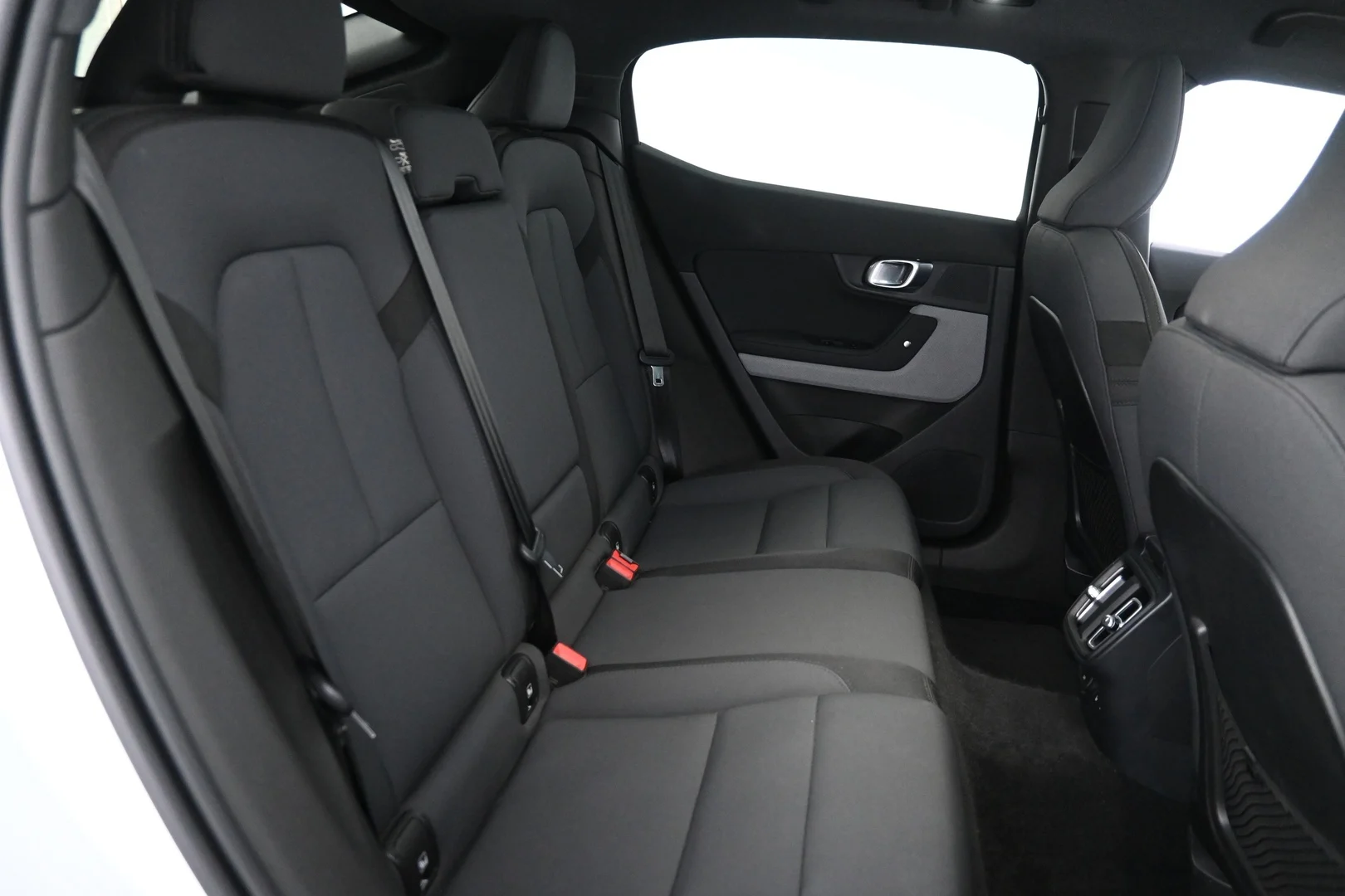 Car Image - 1LzhR75lq3iowIiMkKJmlZ