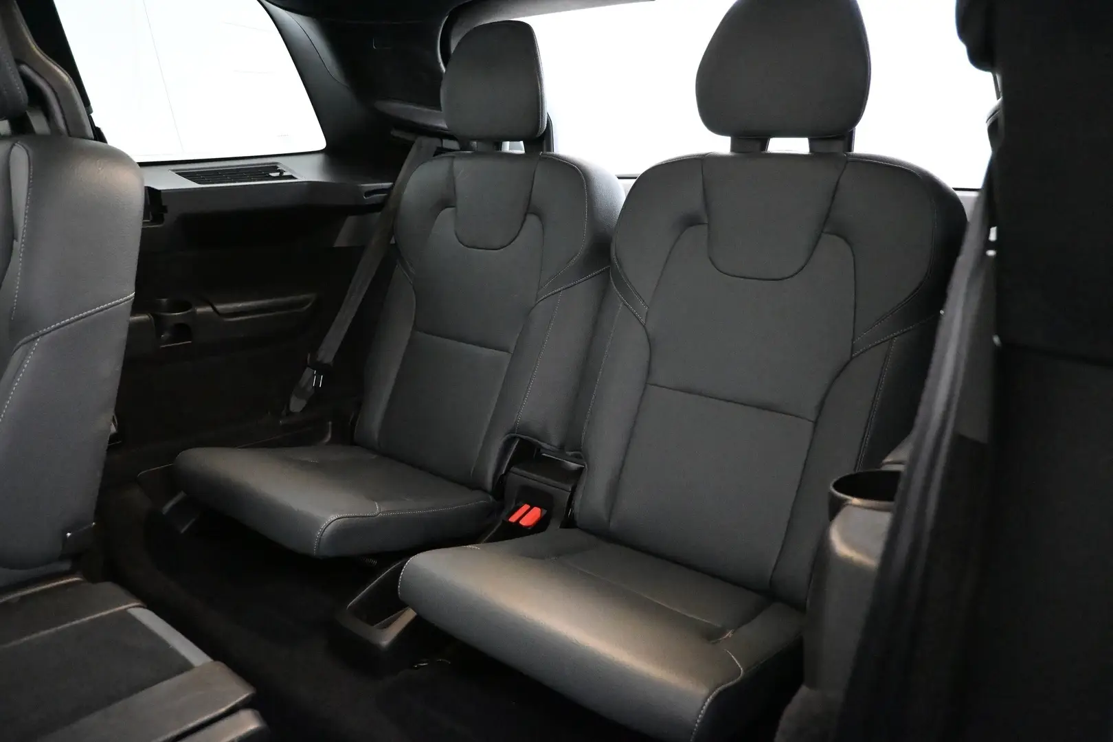 Car Image - 1QxwCYlWucRO8fRbMFIms9