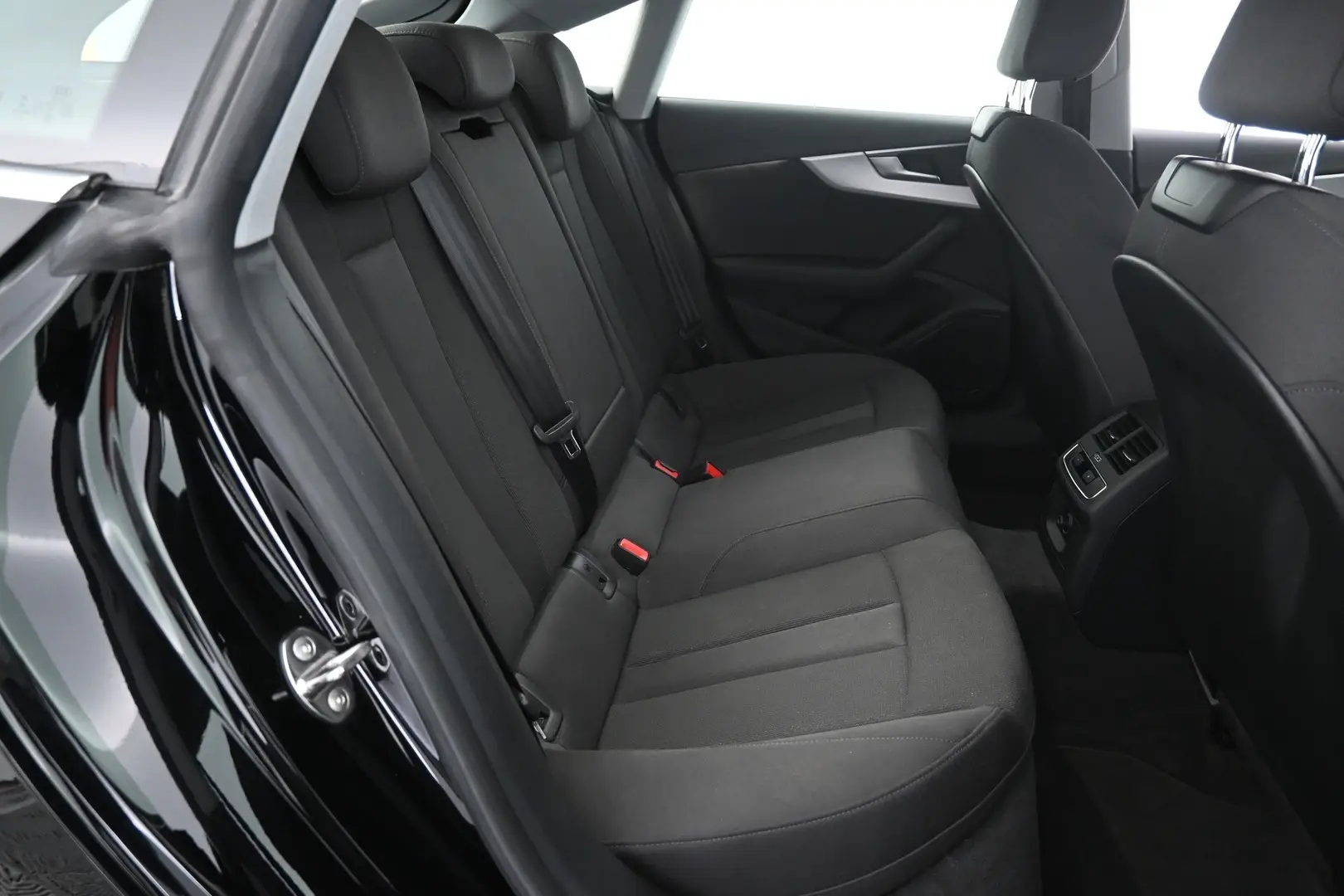 Car Image - 3JojwyISa18hxrVDrm4R1A