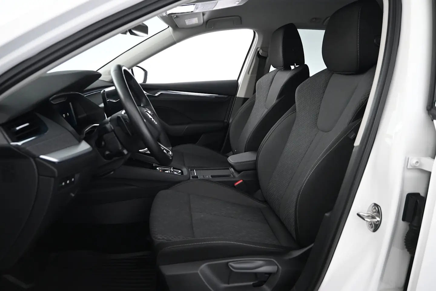 Car Image - 7xtCRWYQx6p1ZO3khQ2vrO