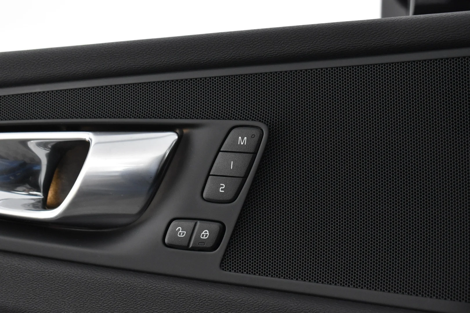Car Image - 1YjslzIv4MAoj8zM5fVOBe