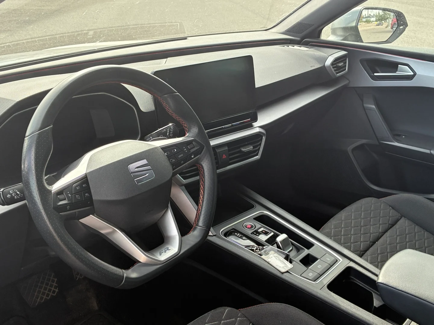 Car Image - 1KhACUeF882YqymJy33kEF