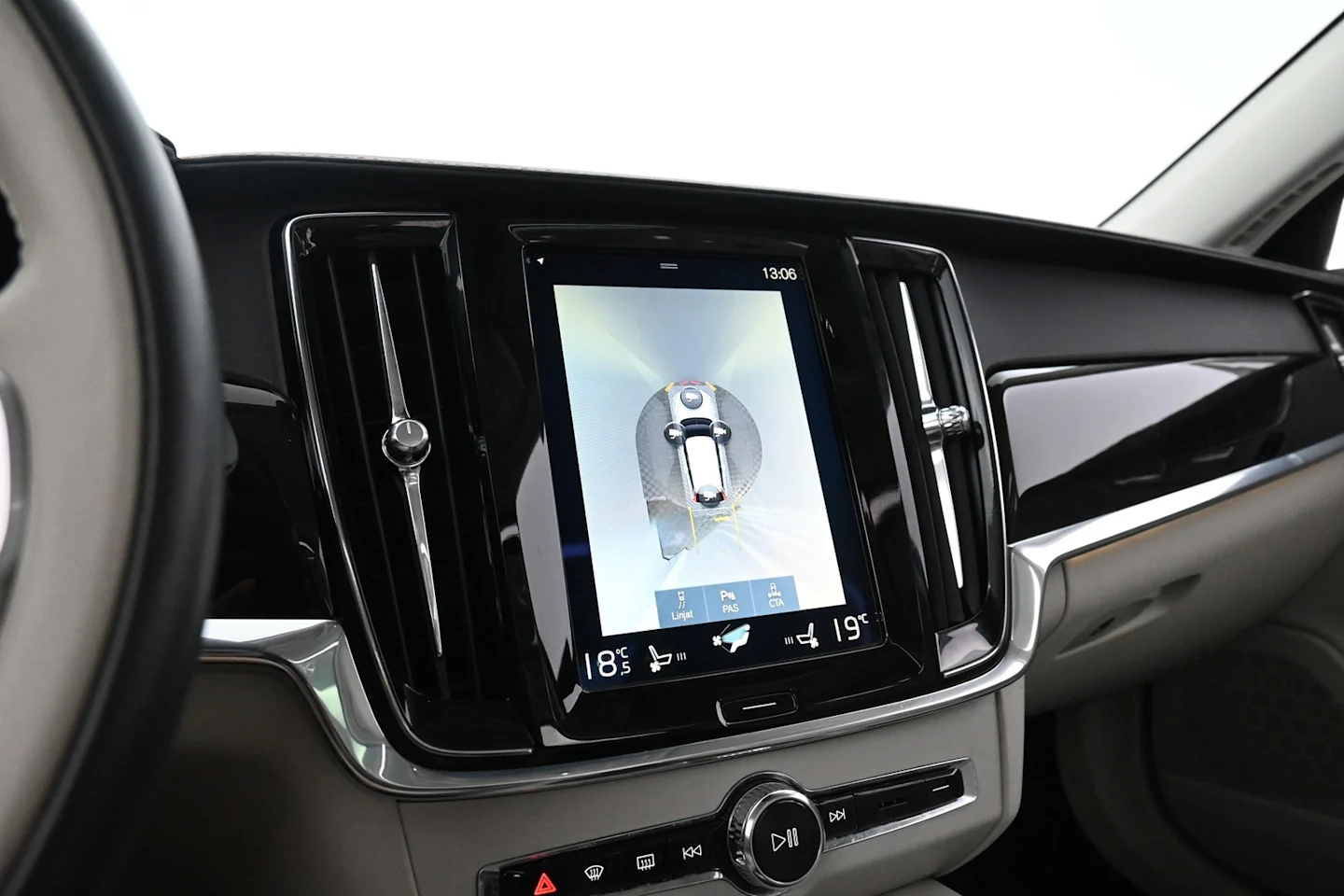 Car Image - 7q259ihz14H1UPdQYlR67M