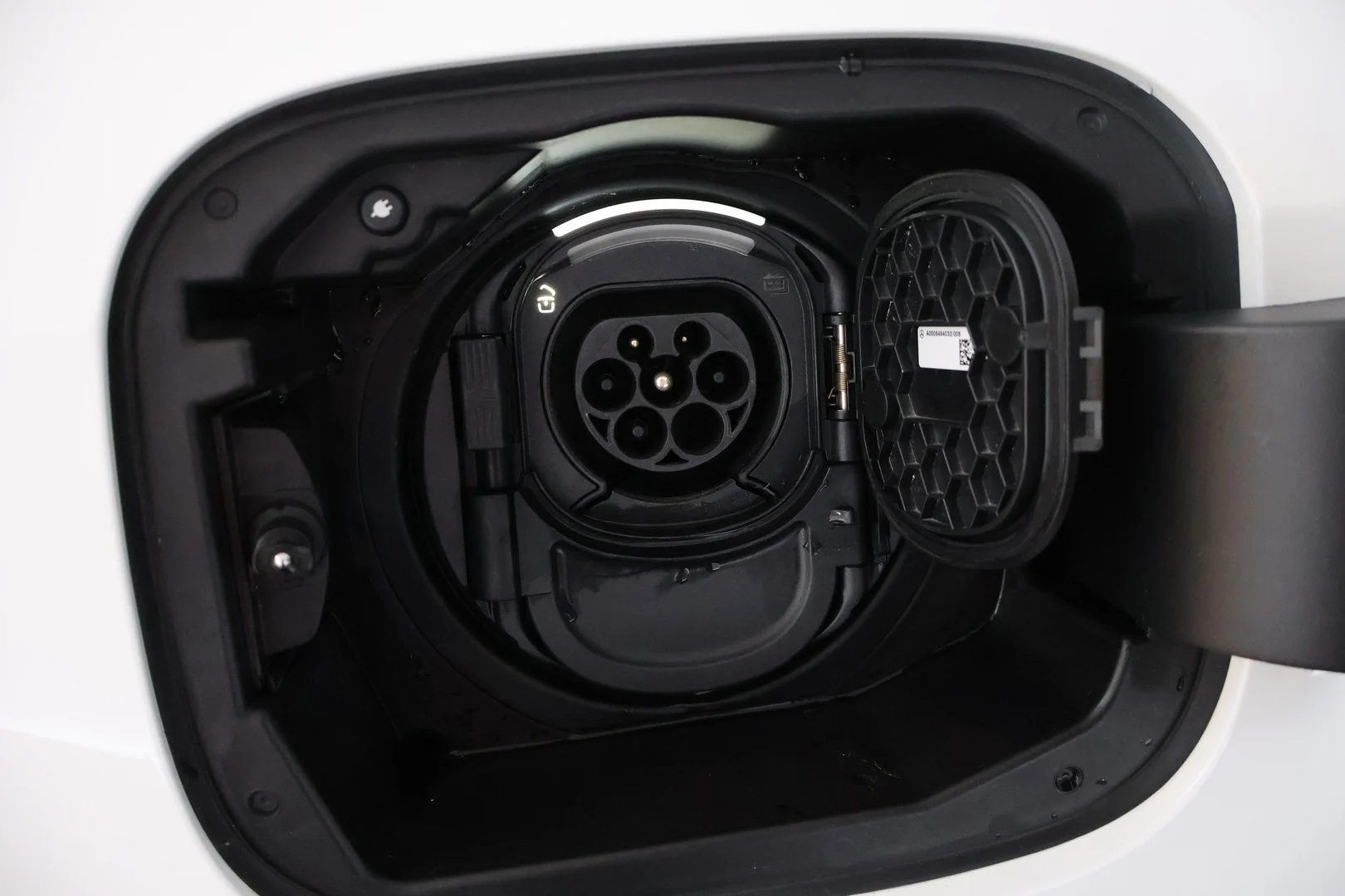 Car Image - 6IGgQ4UmdREhw7DrmcJ1r0